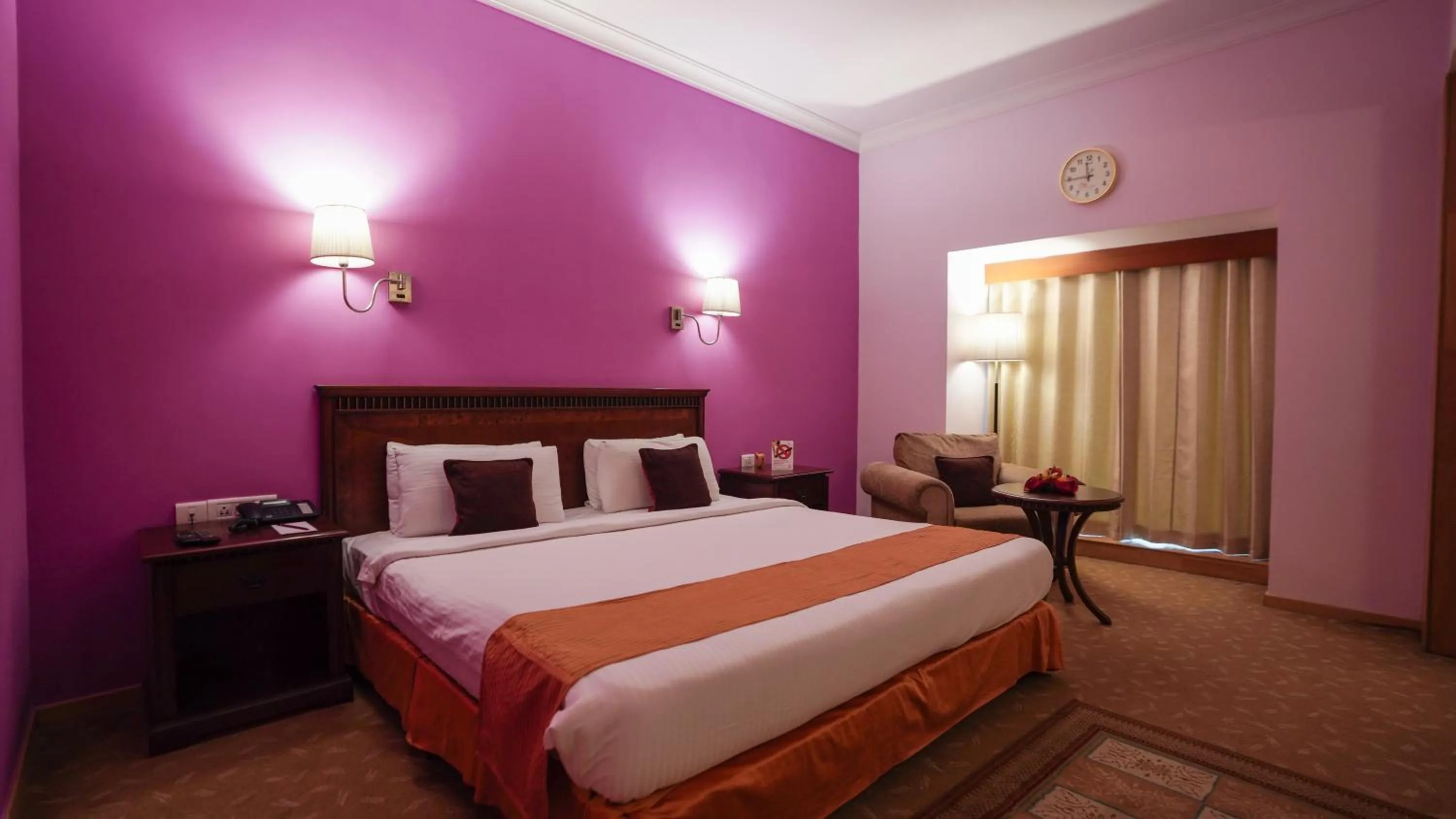 Bedroom, Bed in MGM Mark Whitefield