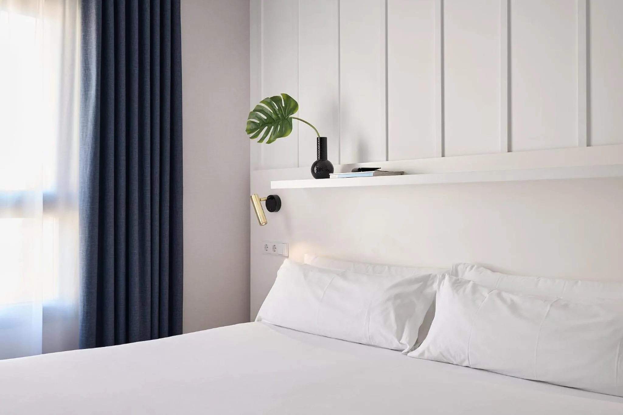 Bedroom, Bed in Ramirez Flats Valencia