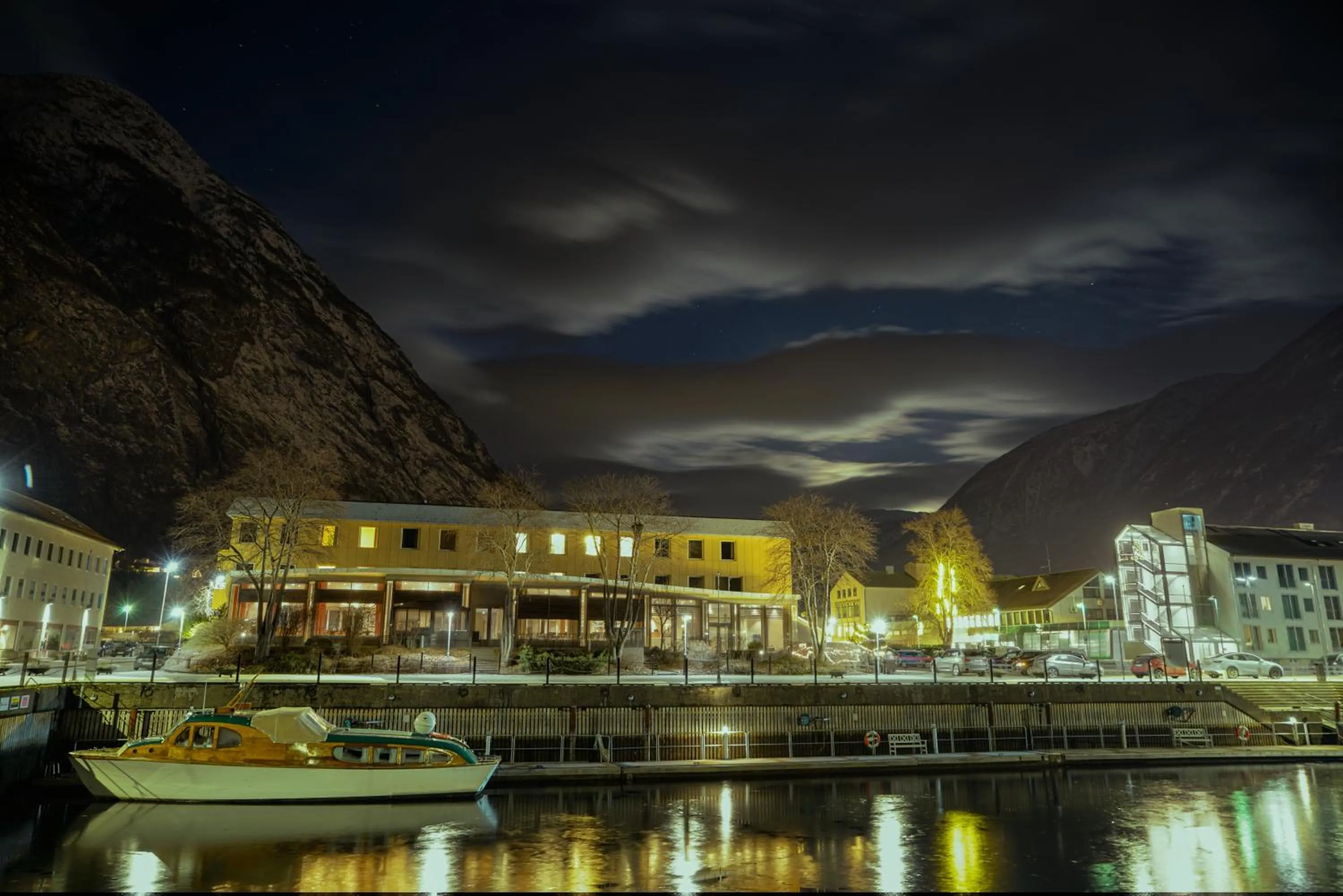 Area and facilities in Klingenberg Hotel - Årdal