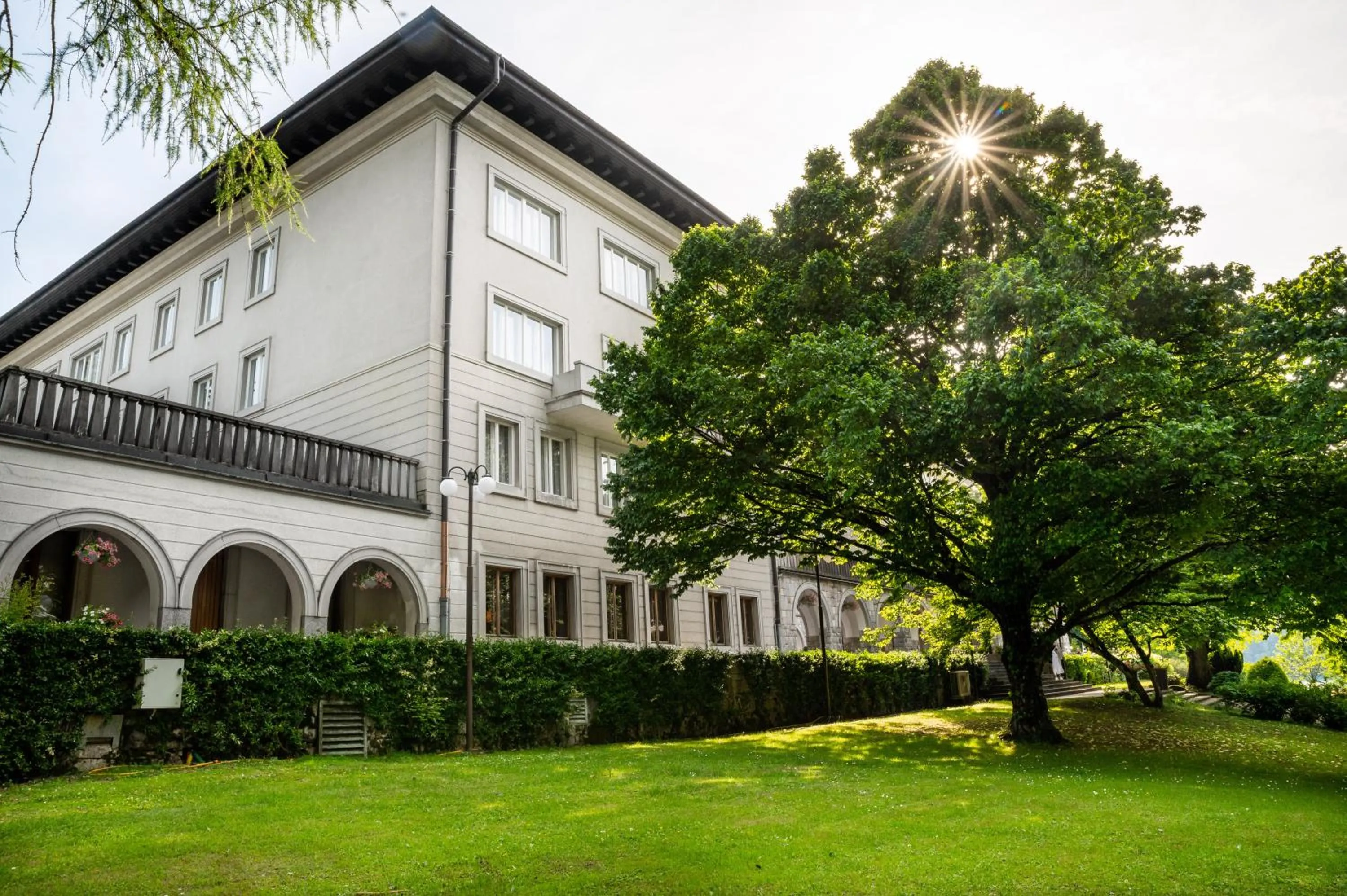 Property building in Vila Bled