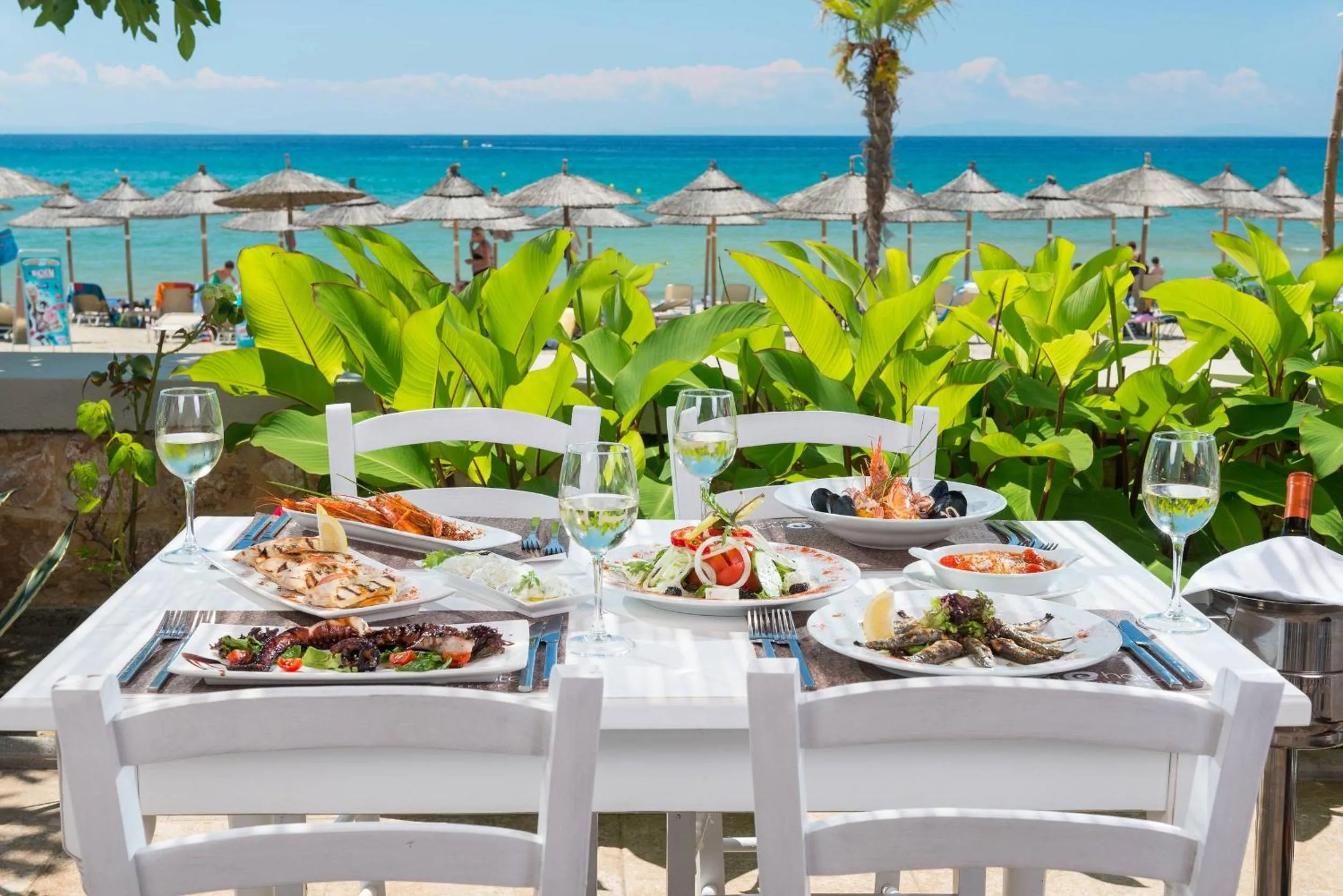 Lunch in Atrium Hotel Thassos