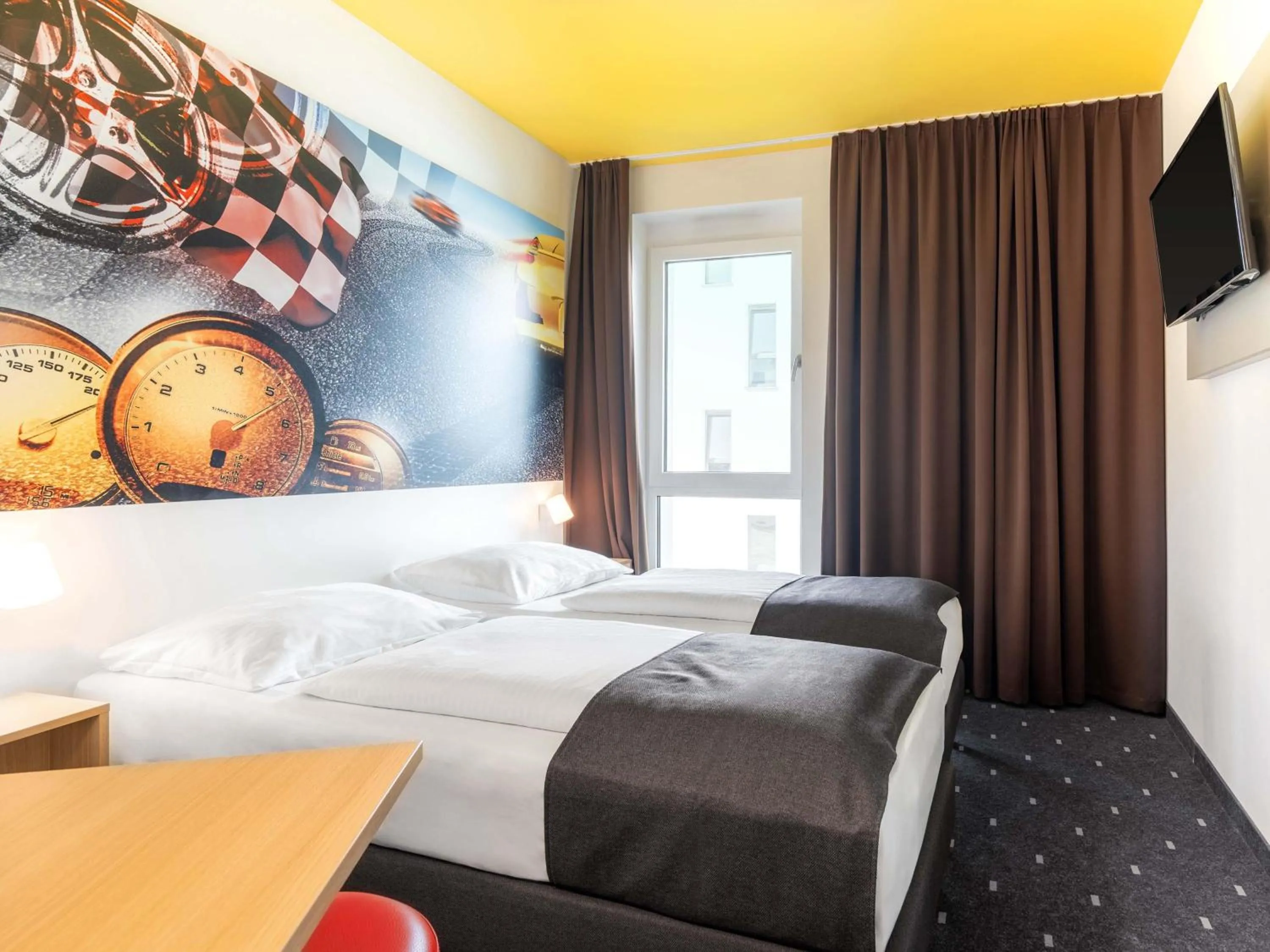 Photo of the whole room, Bed in B&B Hotel Stuttgart-Zuffenhausen