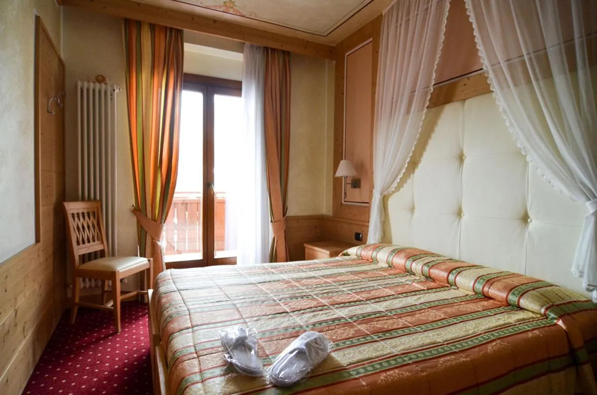 Bed in Hotel Cristallo