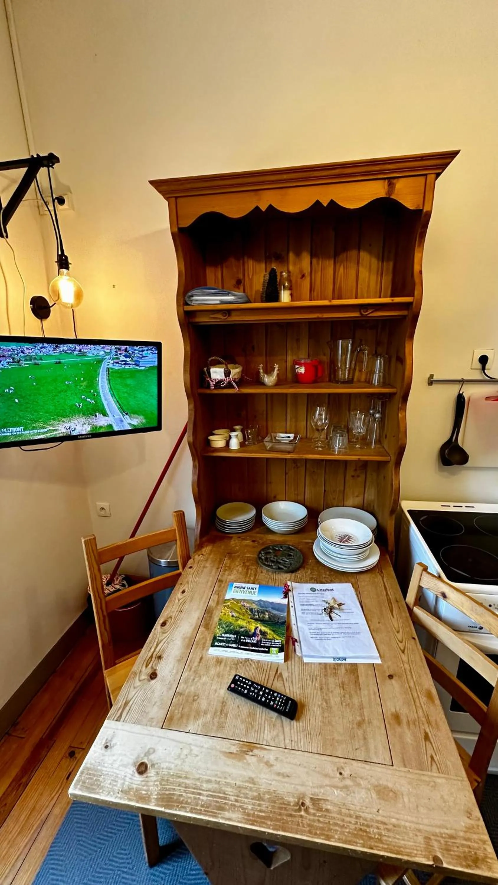 TV and multimedia in Les Montagnettes