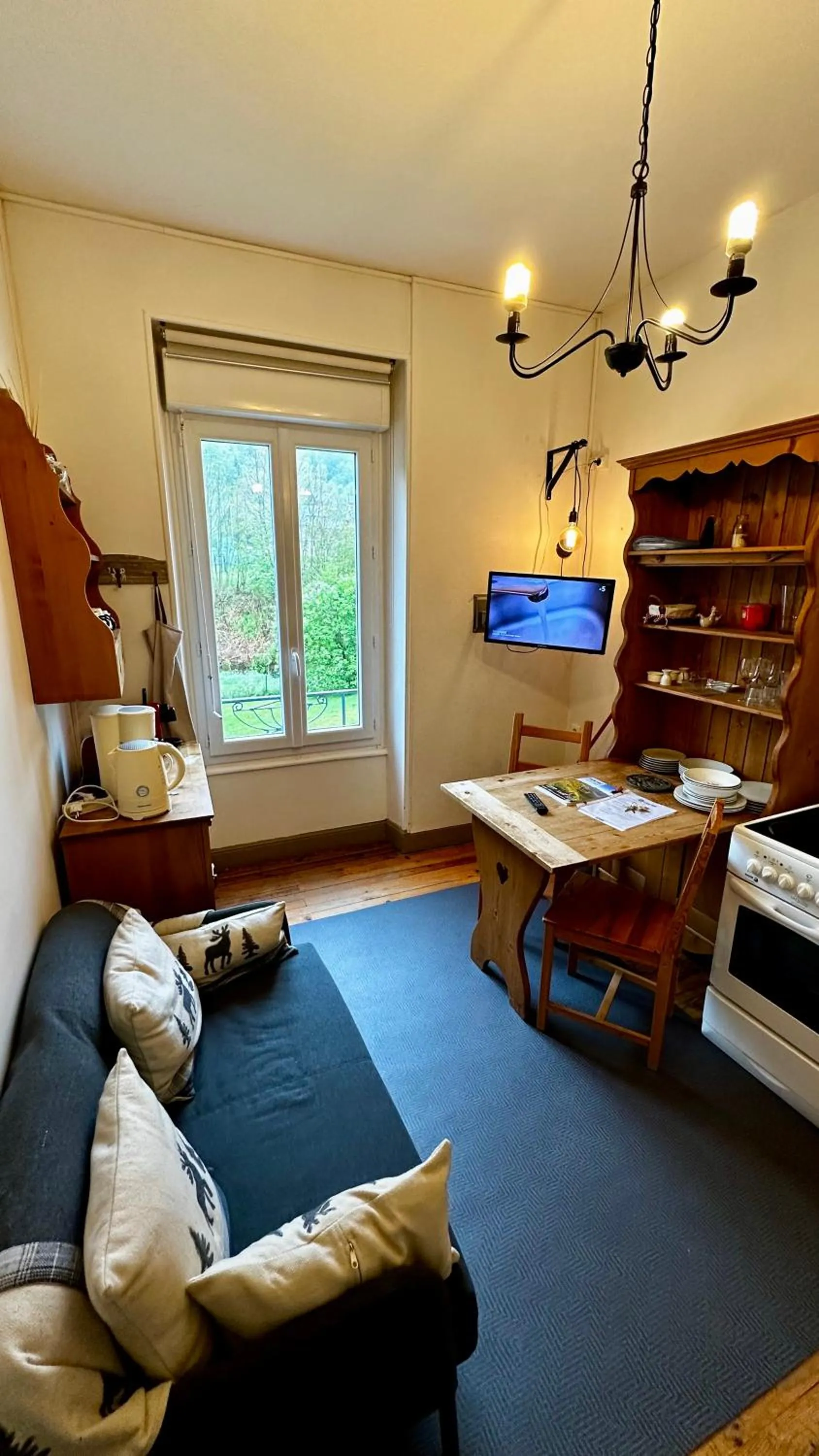 TV and multimedia, Bed in Les Montagnettes