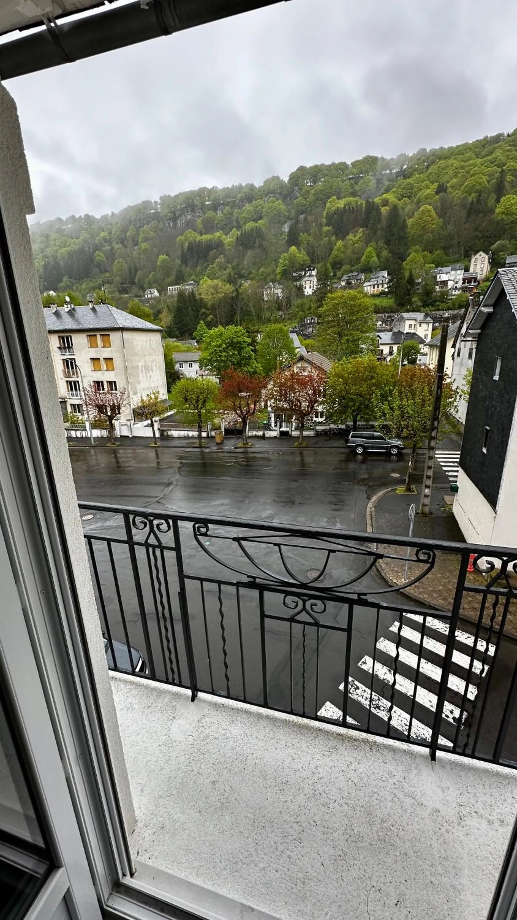 View (from property/room) in Les Montagnettes