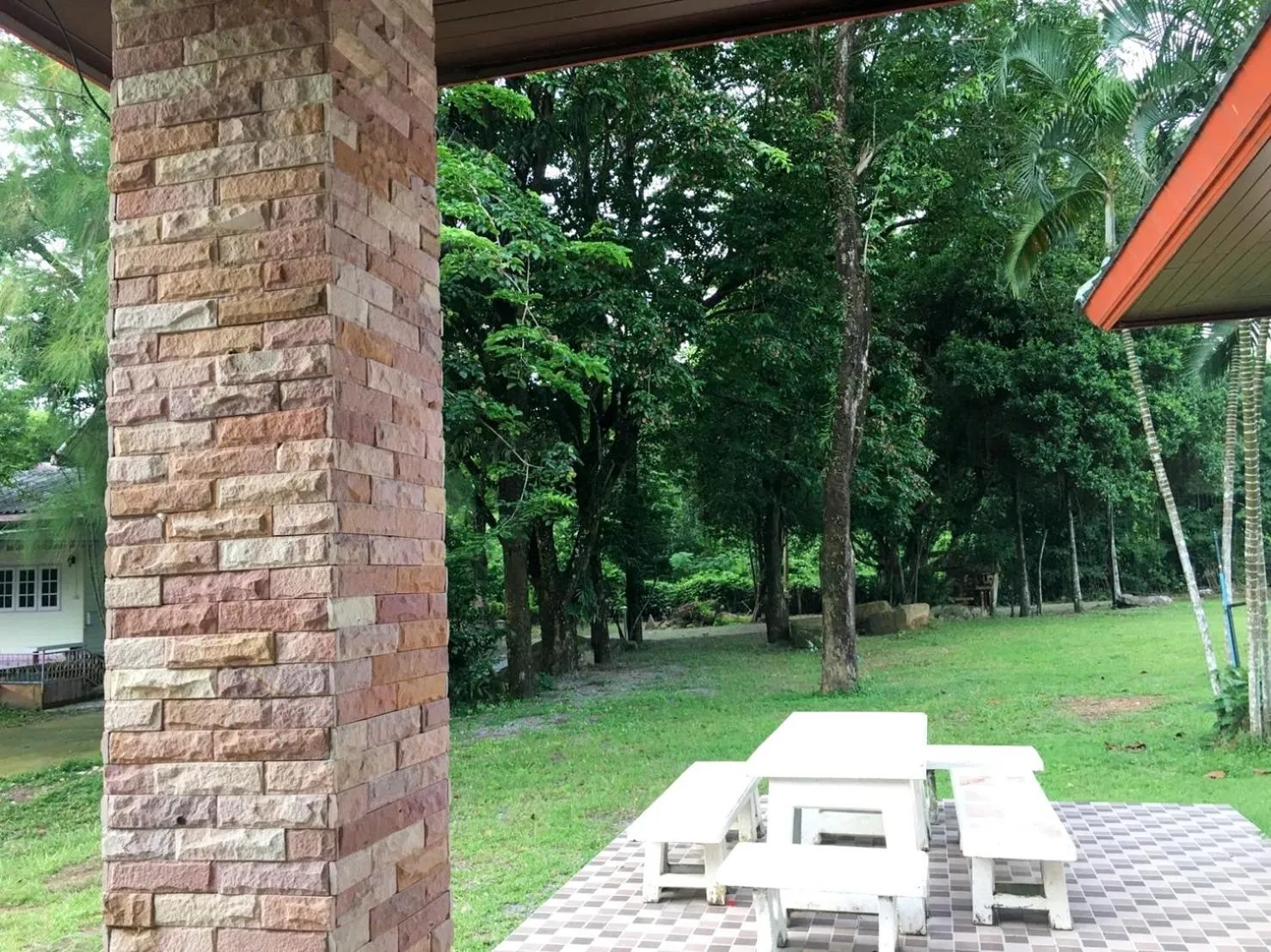 Patio in นาหินลาดรีสอร์ท Nahinlad Resort