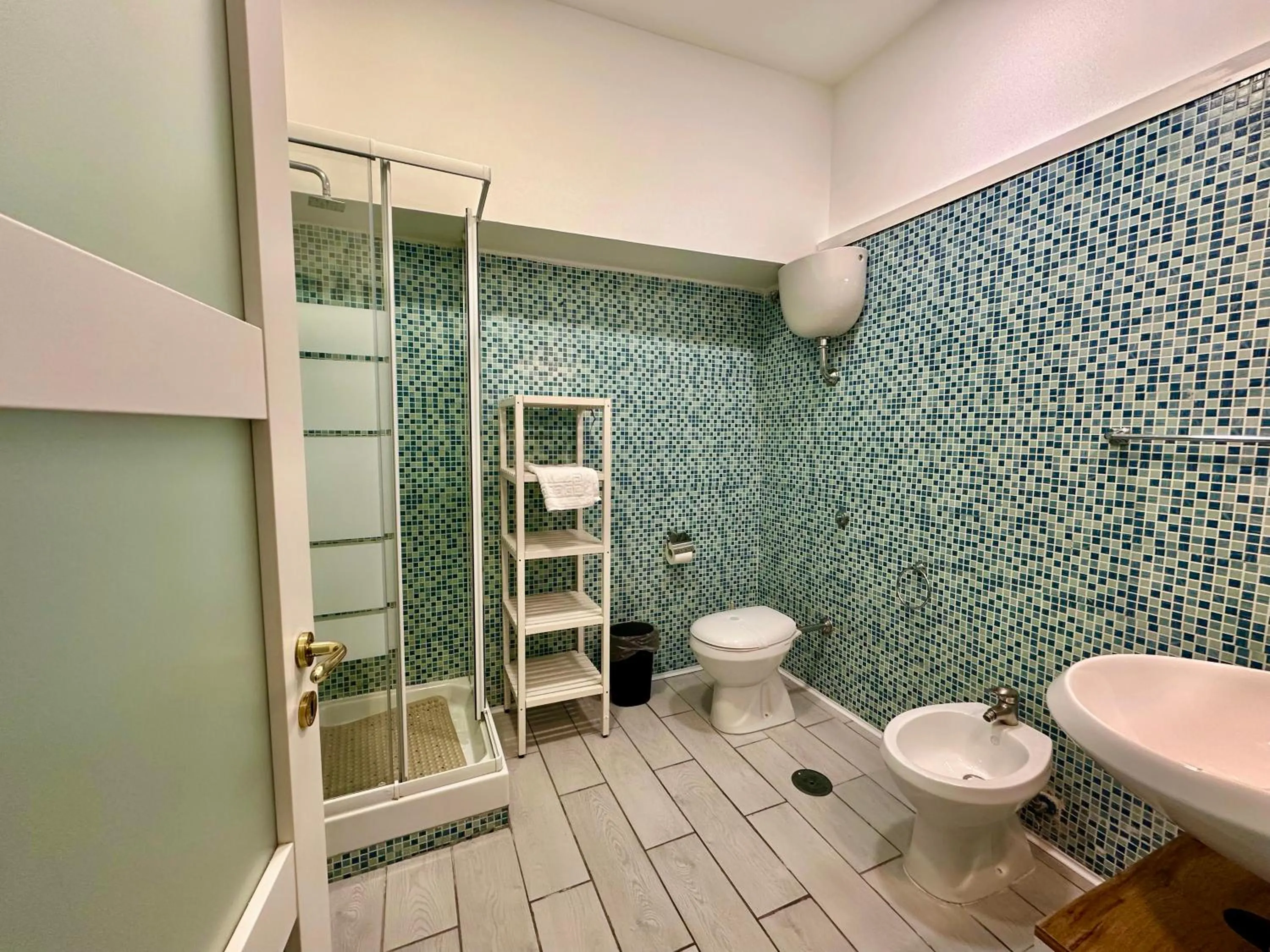 Shower in Sweet Dreams Napoli