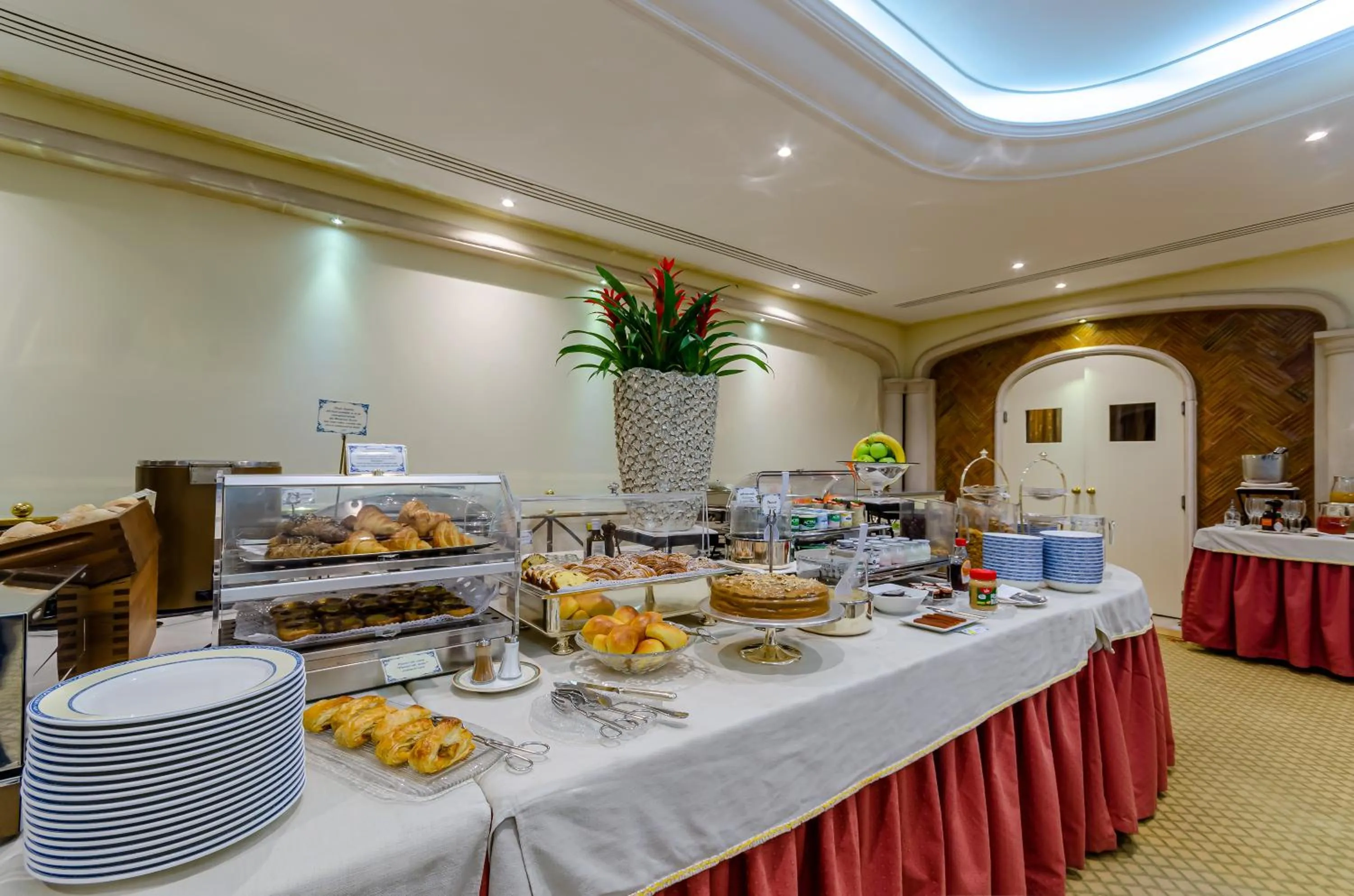 Restaurant/places to eat in Olissippo Lapa Palace – The Leading Hotels of the World