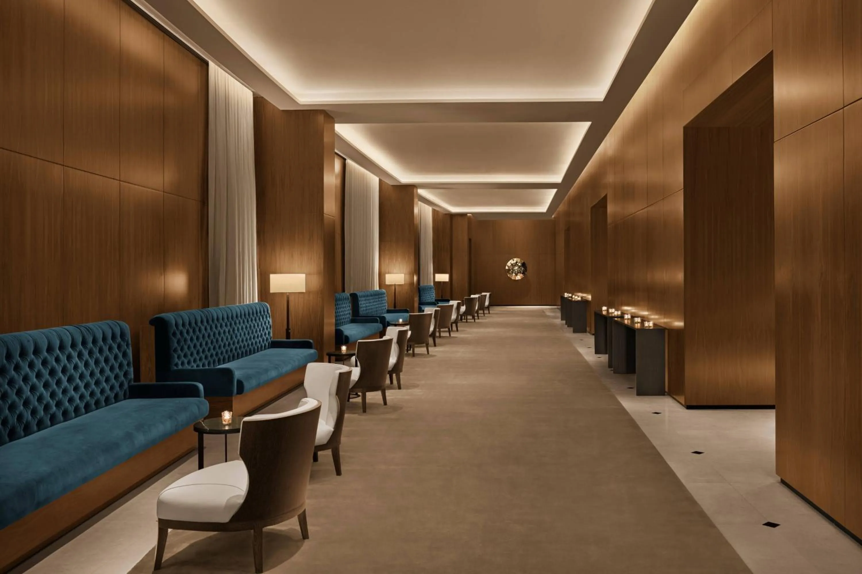 Meeting/conference room in The Abu Dhabi EDITION