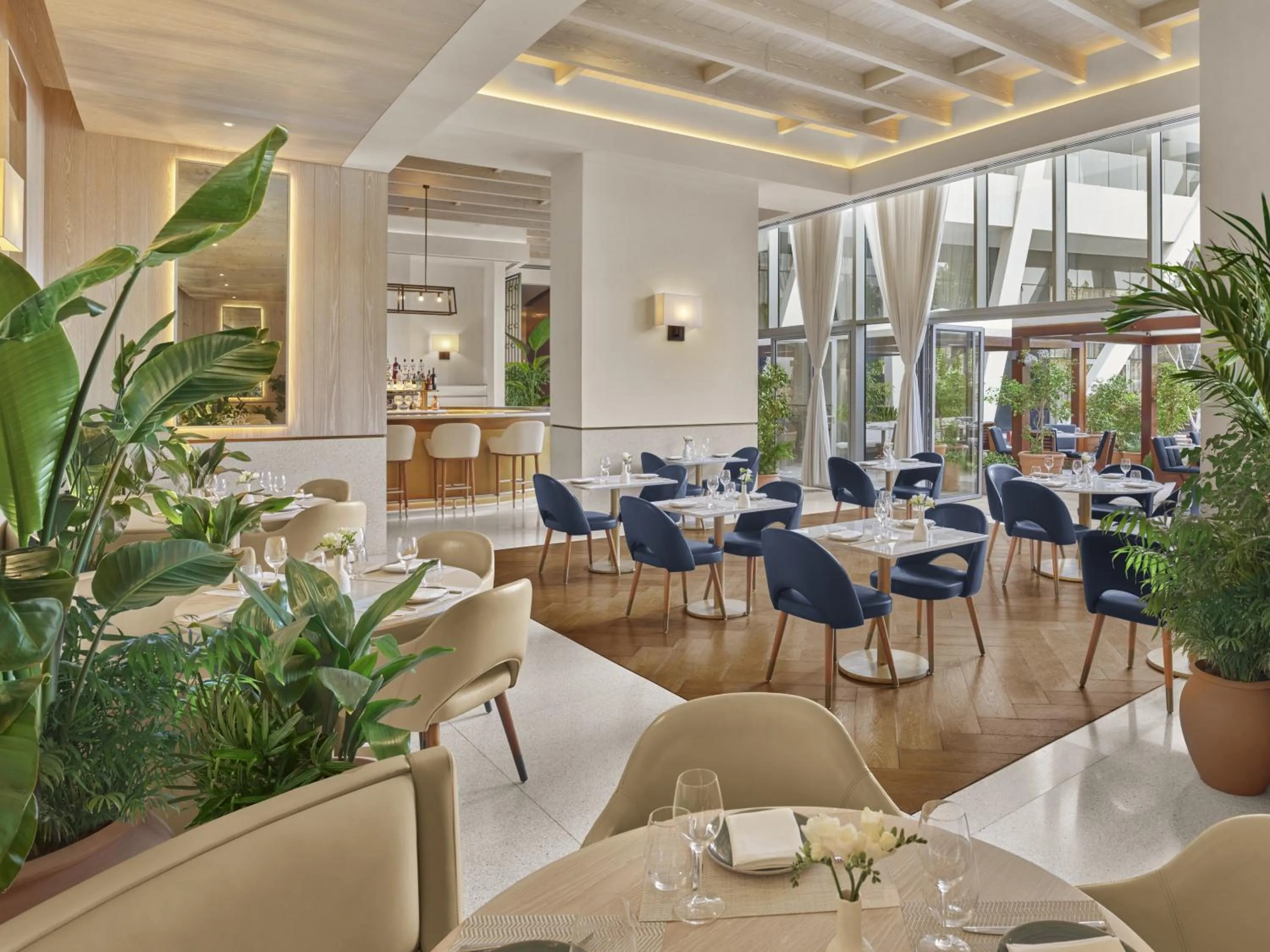 Restaurant/places to eat in The Abu Dhabi EDITION