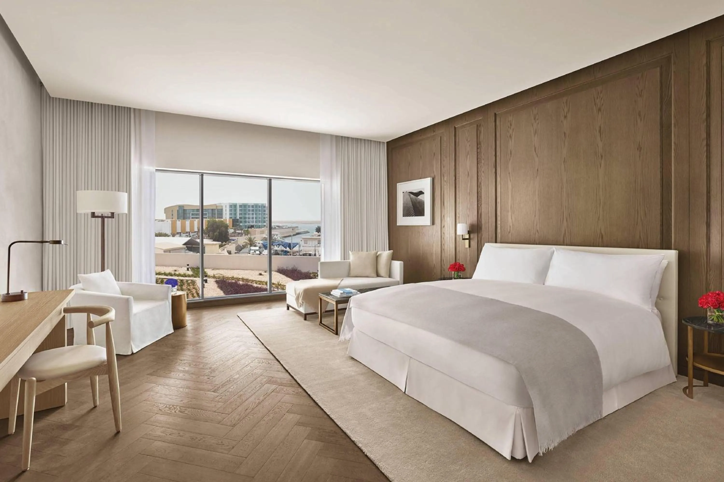 Photo of the whole room, Bed in The Abu Dhabi EDITION