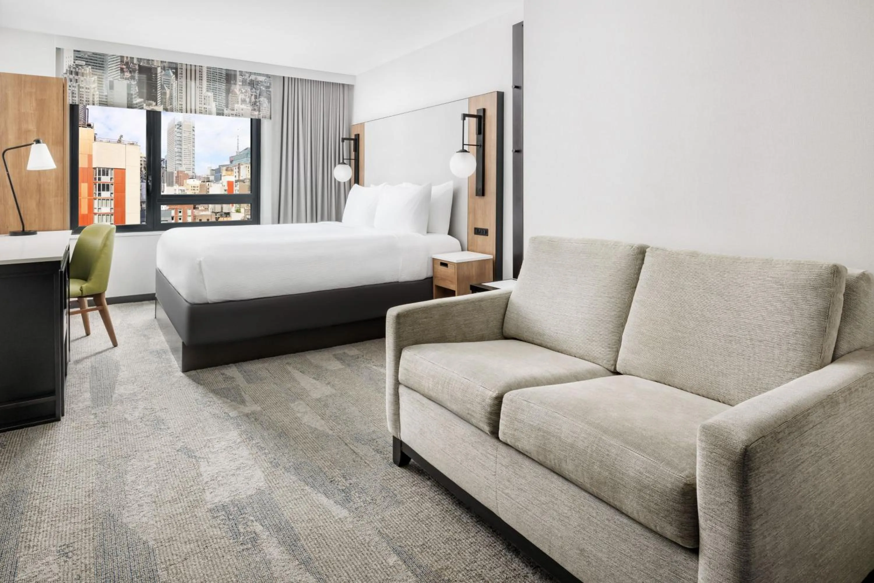 Photo of the whole room, Bed in Fairfield Inn & Suites by Marriott New York Manhattan/Times Square South