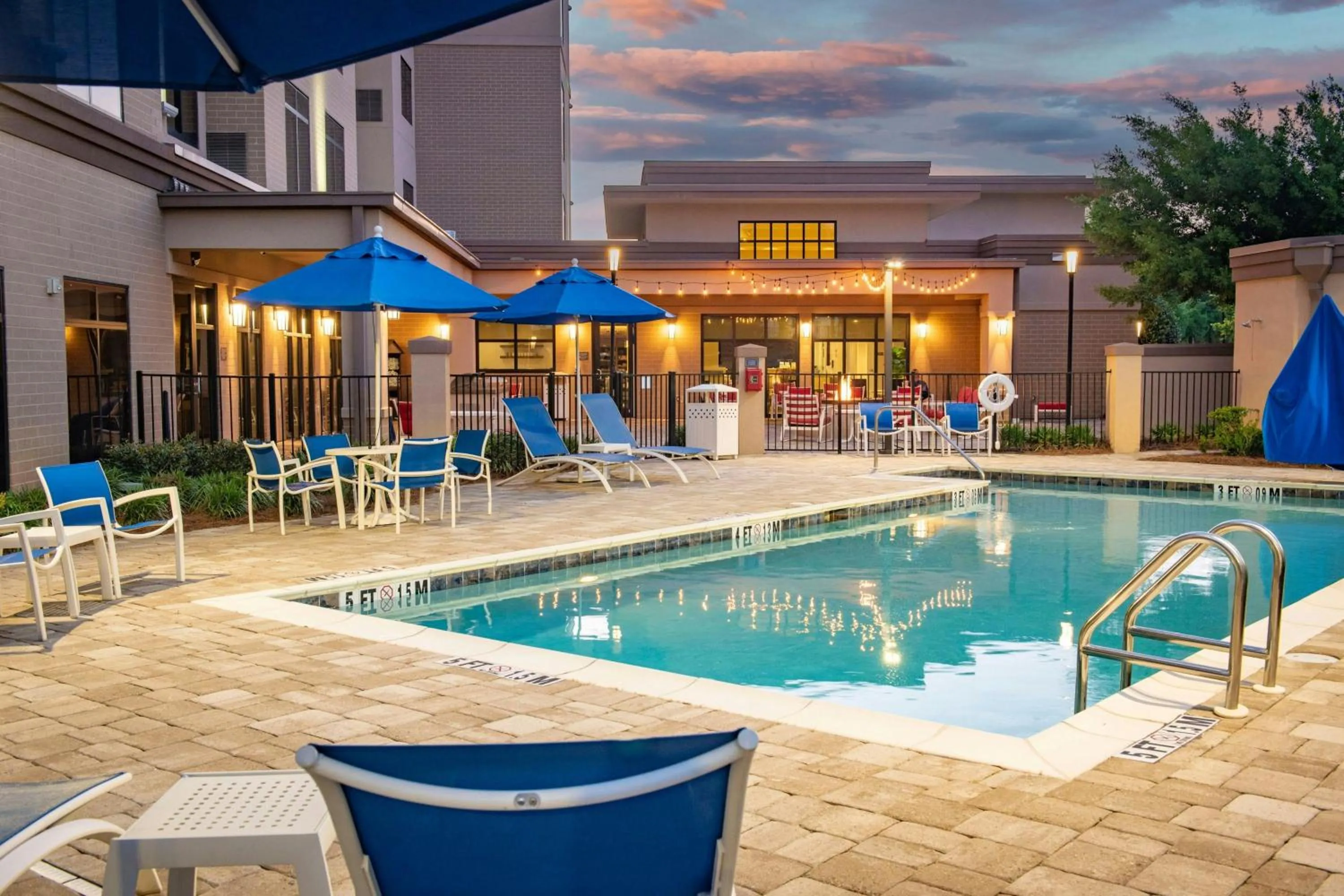 Swimming pool in Residence Inn by Marriott Pensacola Airport/Medical Center