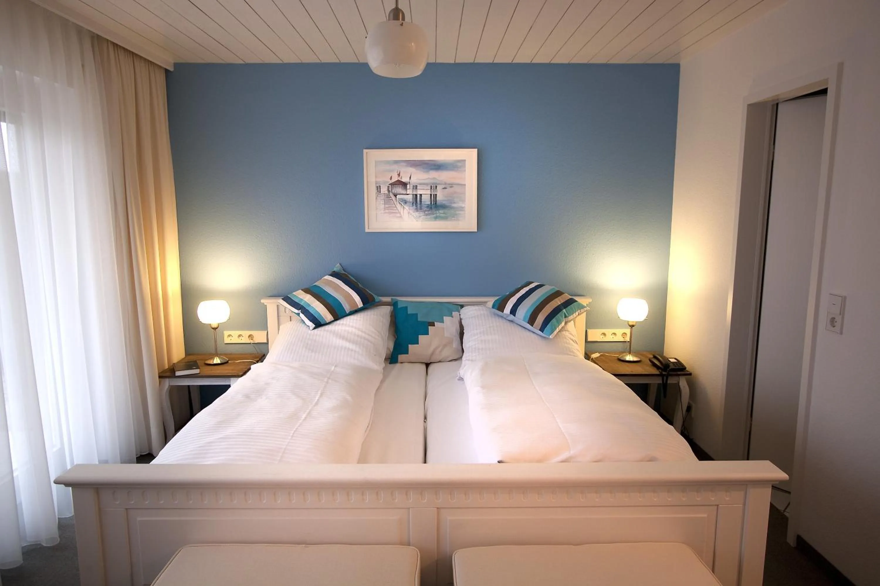 Bedroom in Lupinenhotel Bodensee