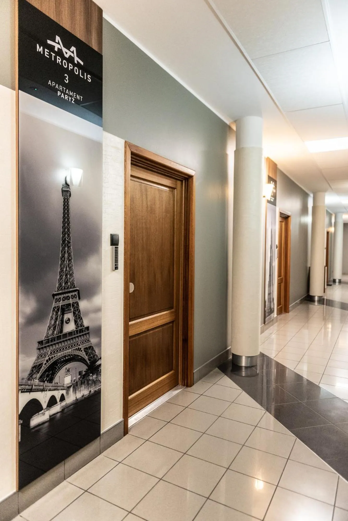 Facade/entrance in Metropolis Apartamenty Centrum