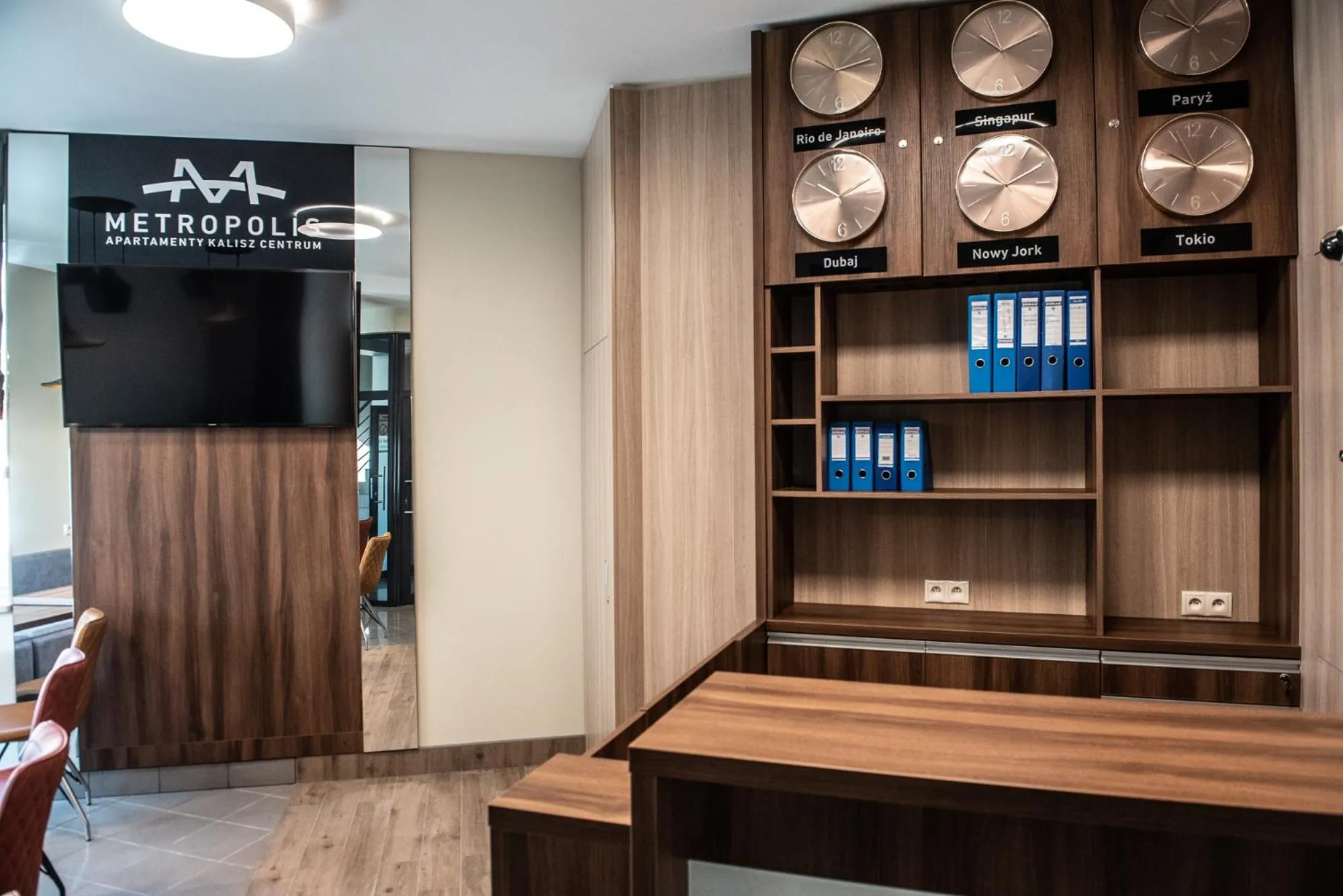 Communal lounge/ TV room in Metropolis Apartamenty Centrum