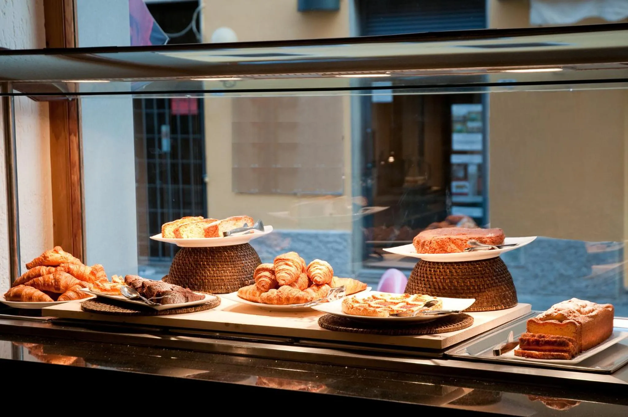 Continental breakfast in Hotel Sole