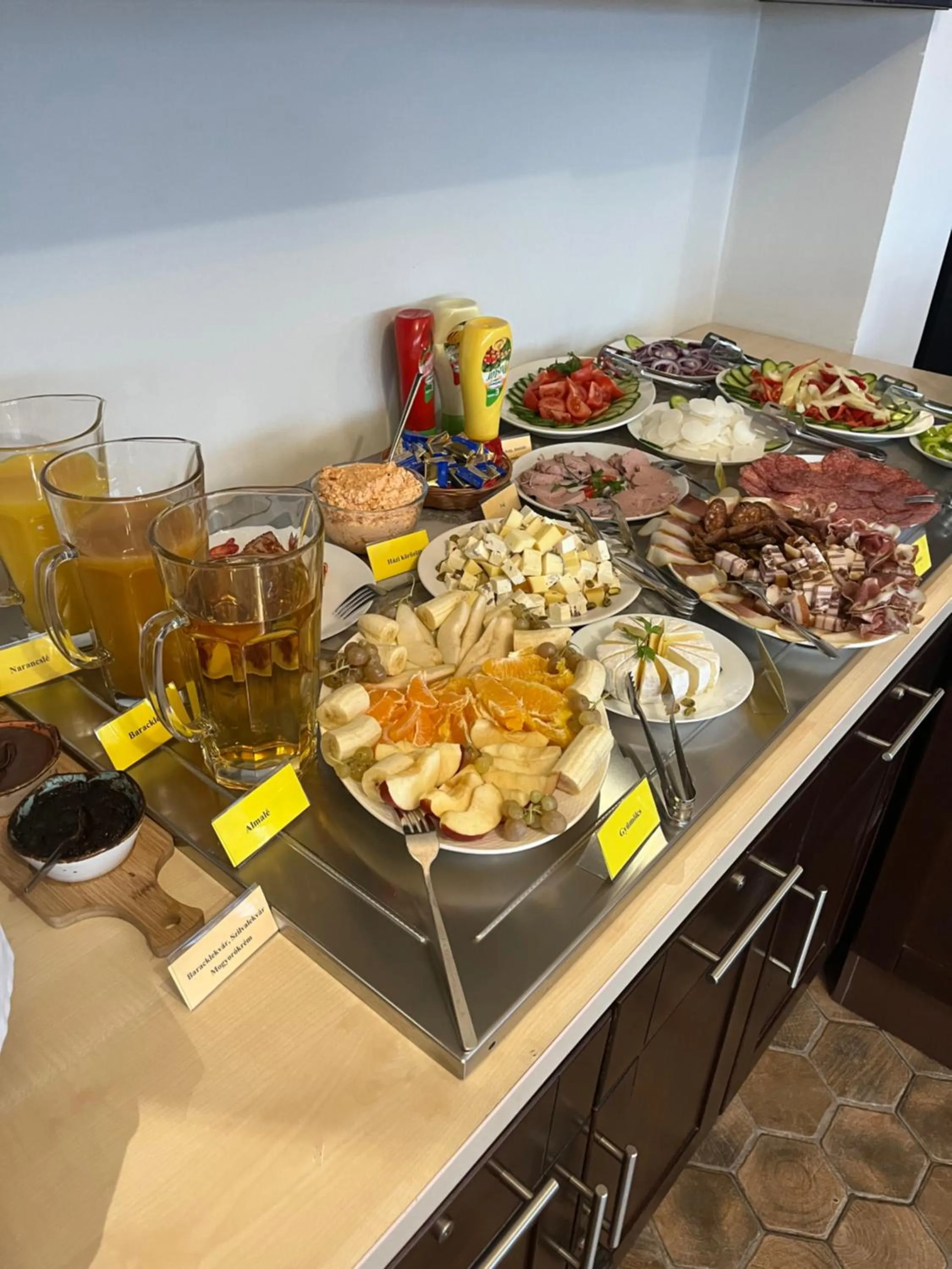 Food and drinks in Angyal Borászat és Panzió