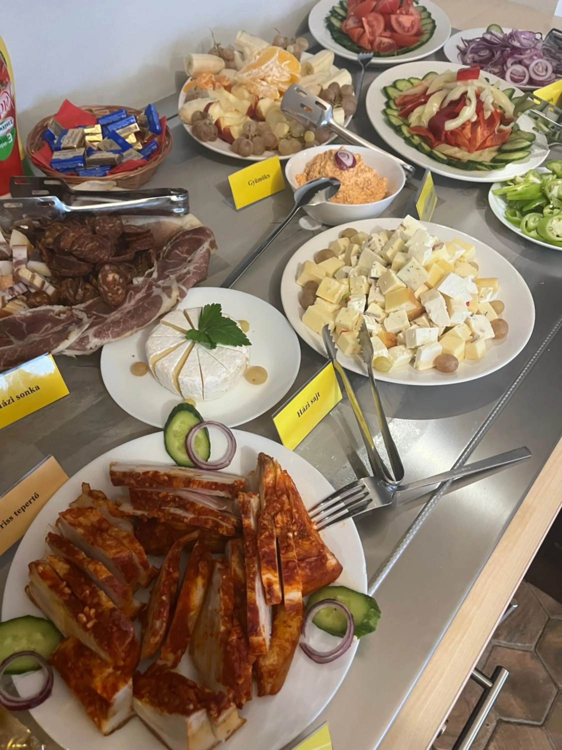 Food and drinks in Angyal Borászat és Panzió