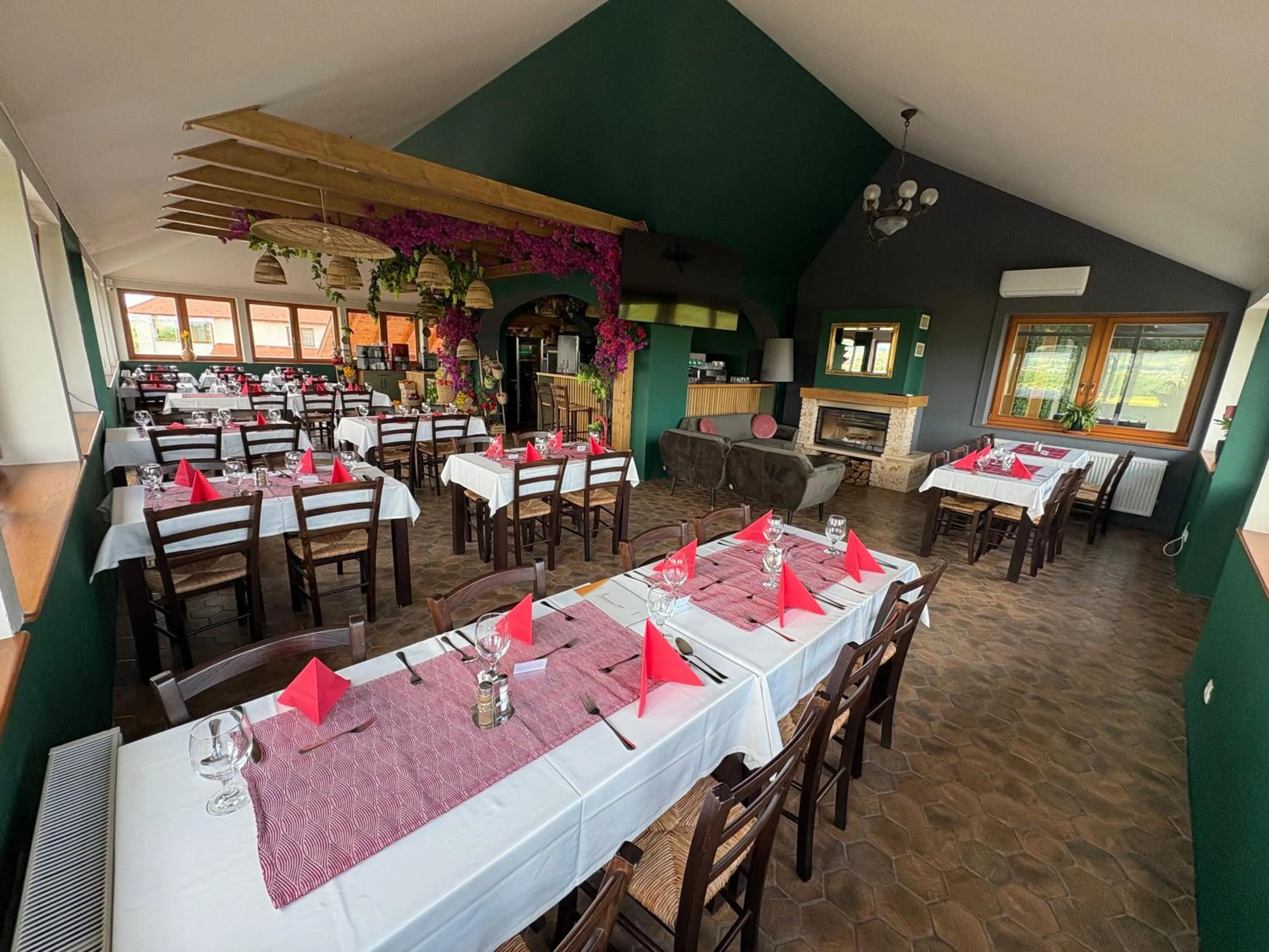 Property building in Angyal Borászat és Panzió