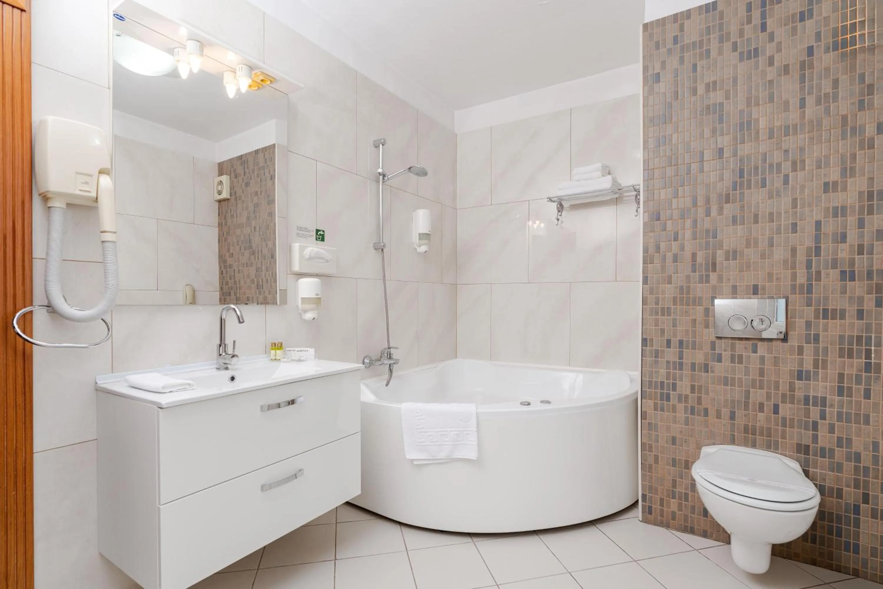 Bathroom in Hotel Minerva