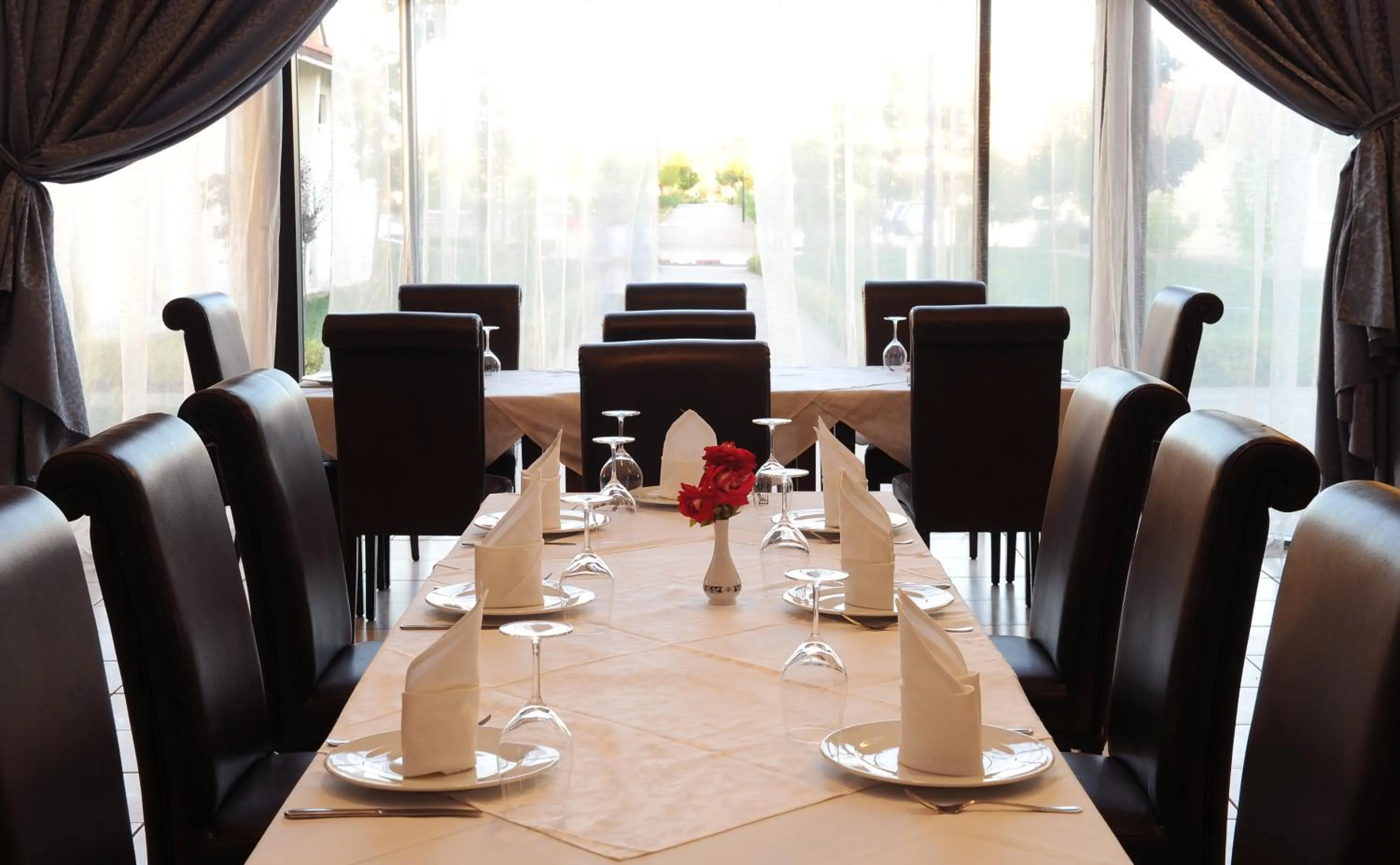 Restaurant/places to eat in Farah Inn Ifrane