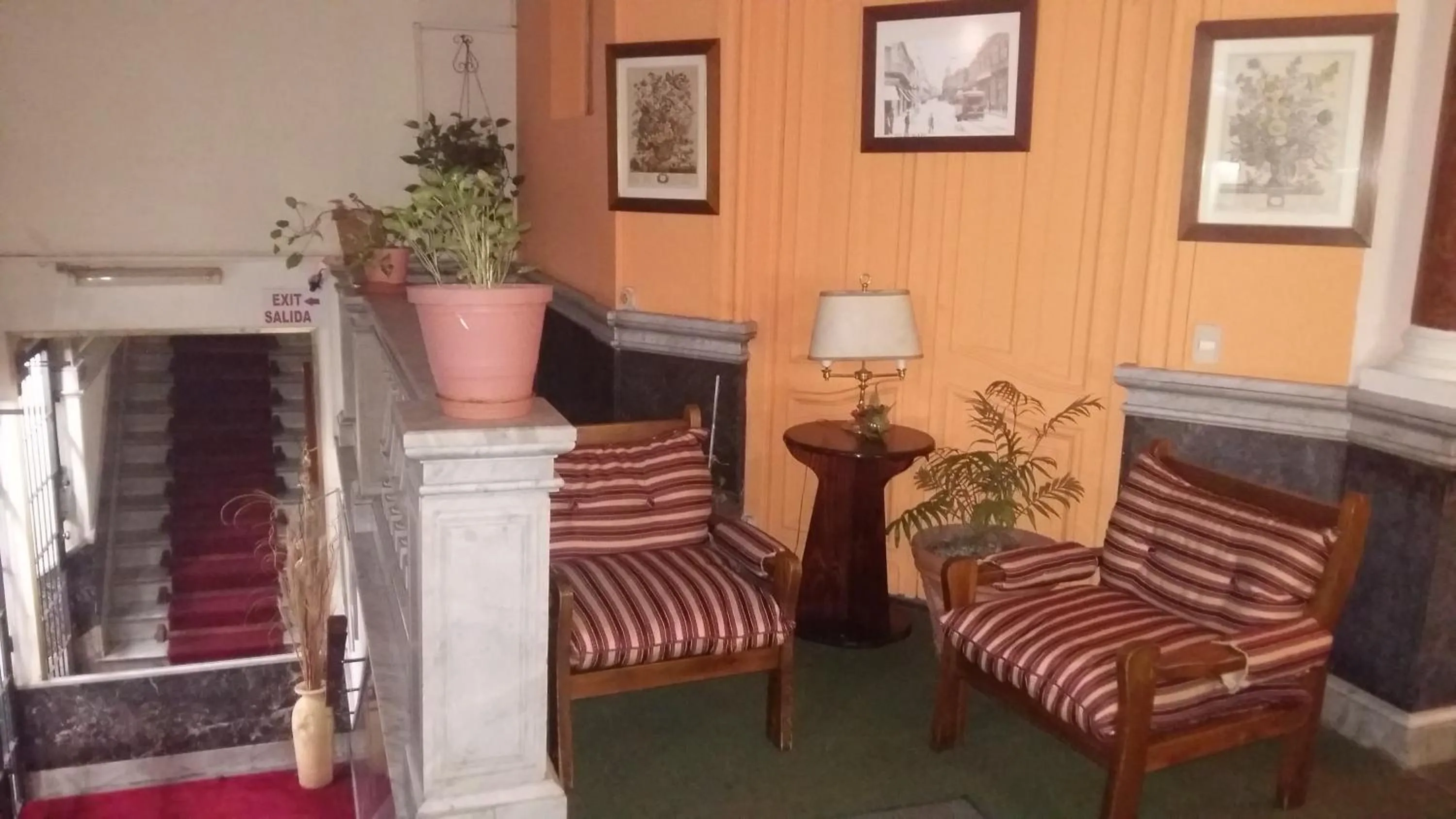 Living room in Hotel Uruguay