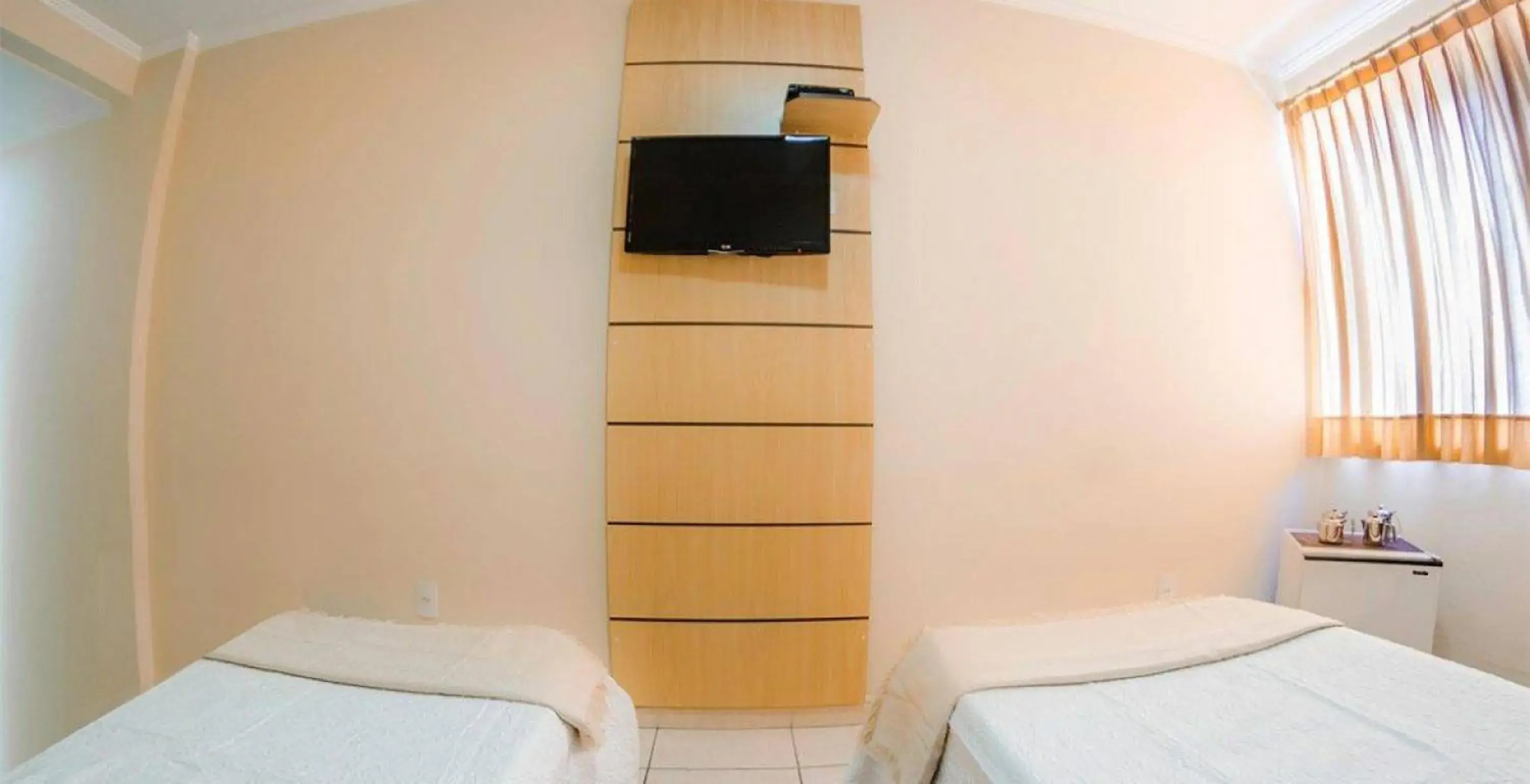 Twin Room - single occupancy in Antico Plaza Hotel Twin Room - single occupancy in Antico Plaza Hotel