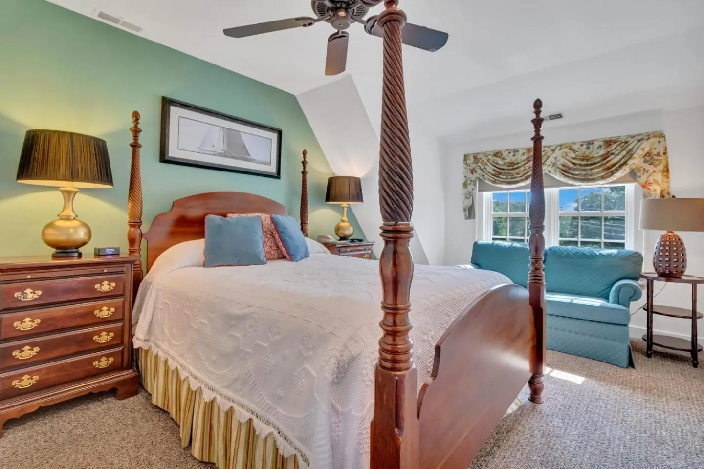 Bed in The Winstead Inn