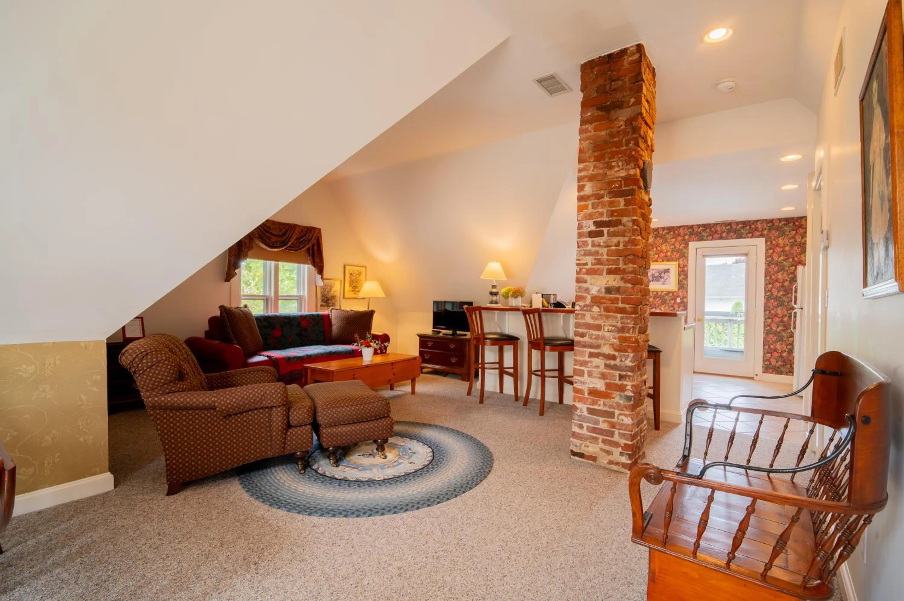 Living room in The Winstead Inn