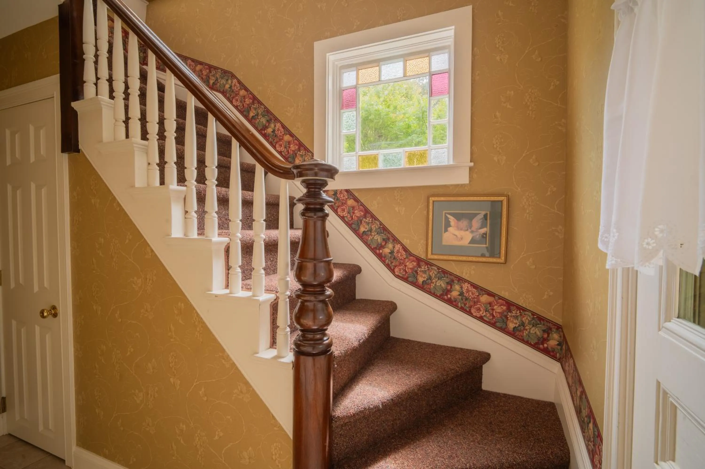 Facade/entrance in The Winstead Inn