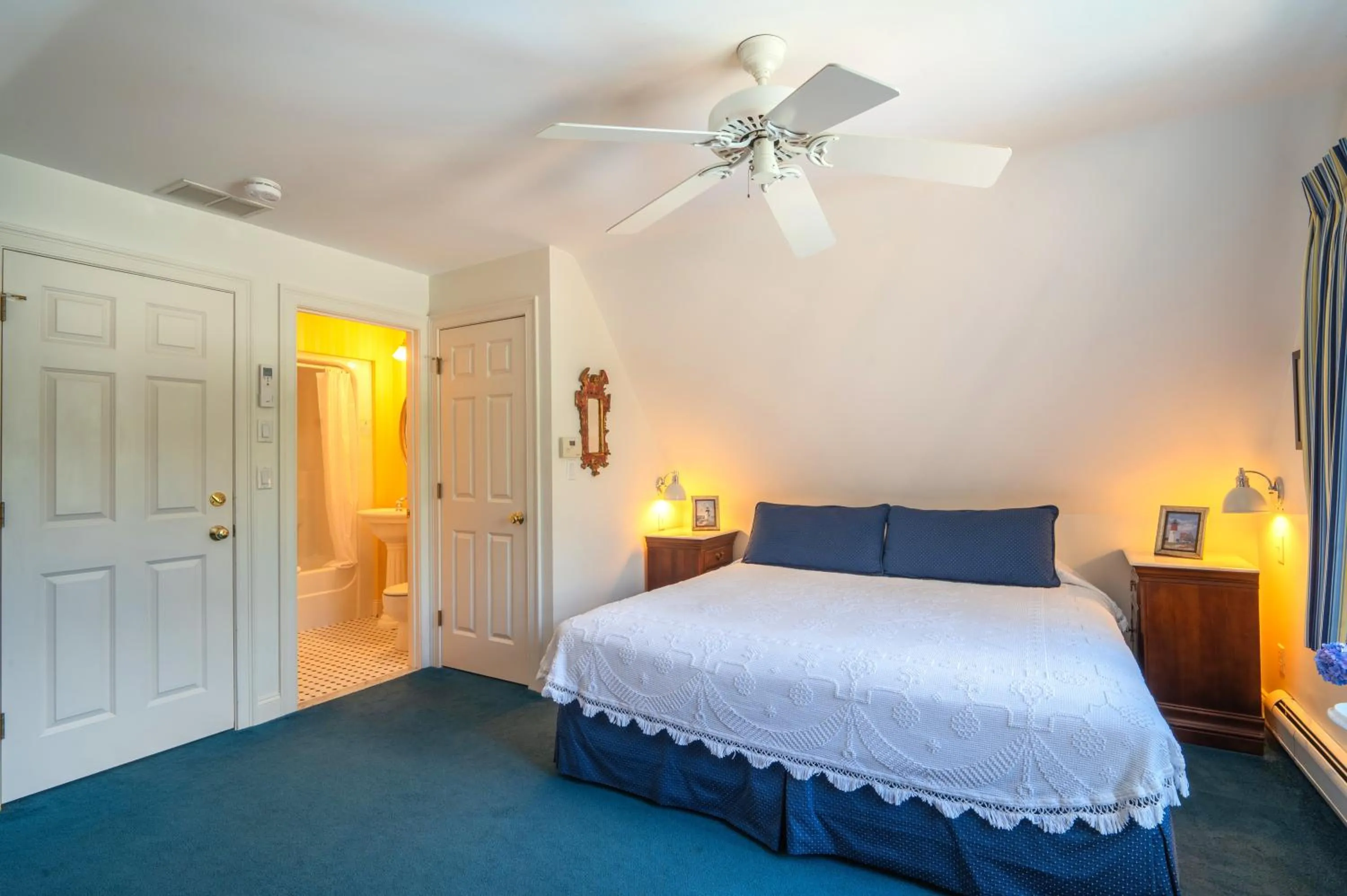 Bed in The Winstead Inn