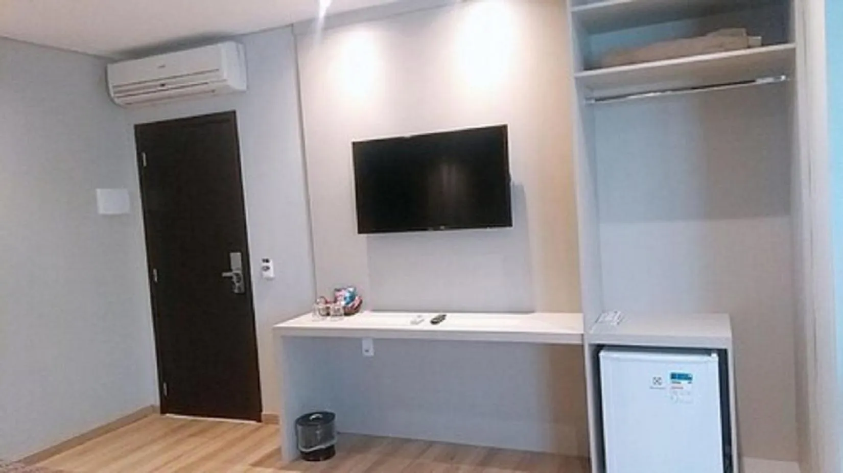 Bedroom in Class Hotel Passos