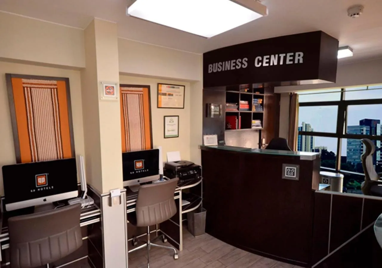 Business facilities in qp Hotels Lima