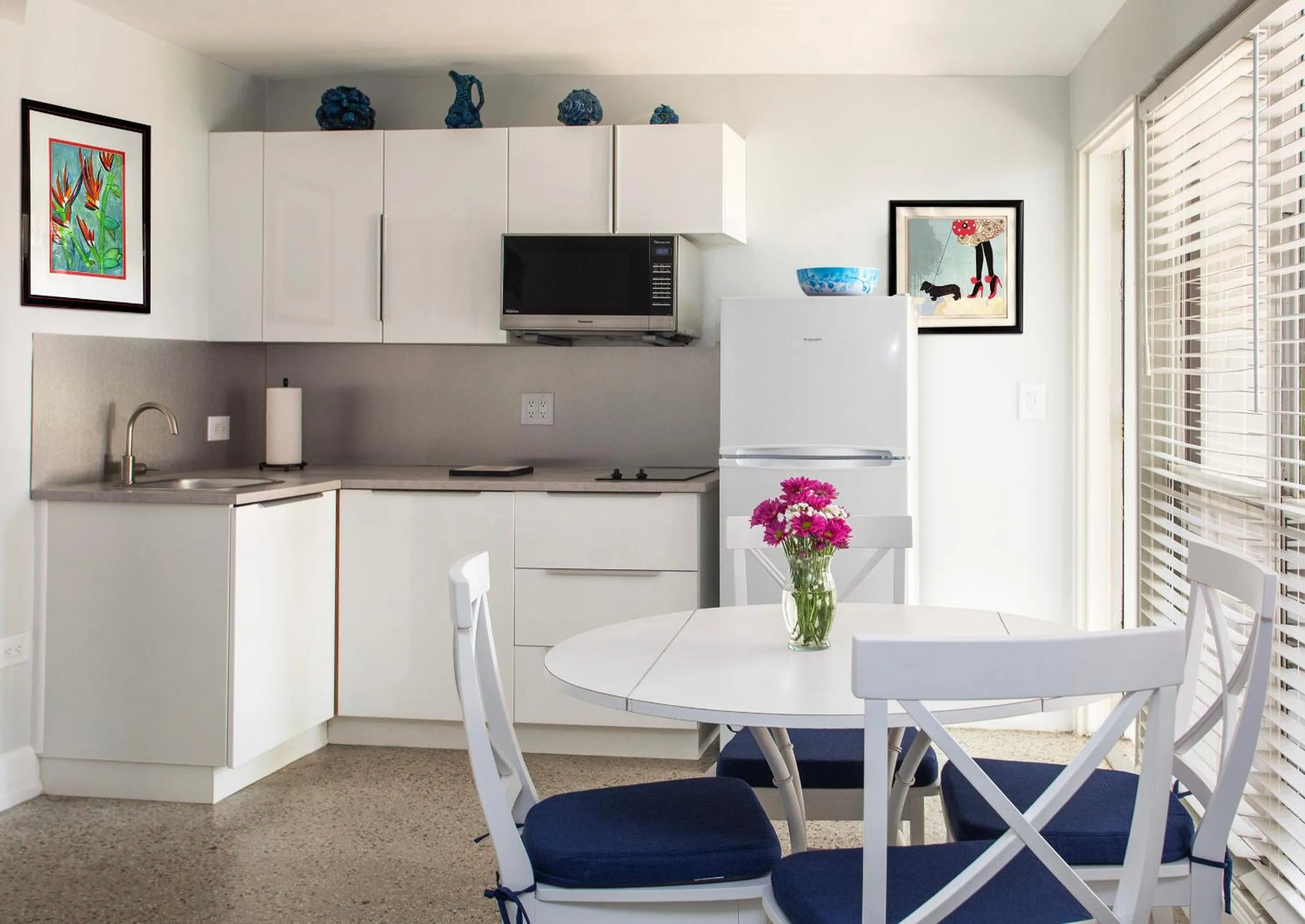 Kitchen or kitchenette in South Beach Place - Vero Beach