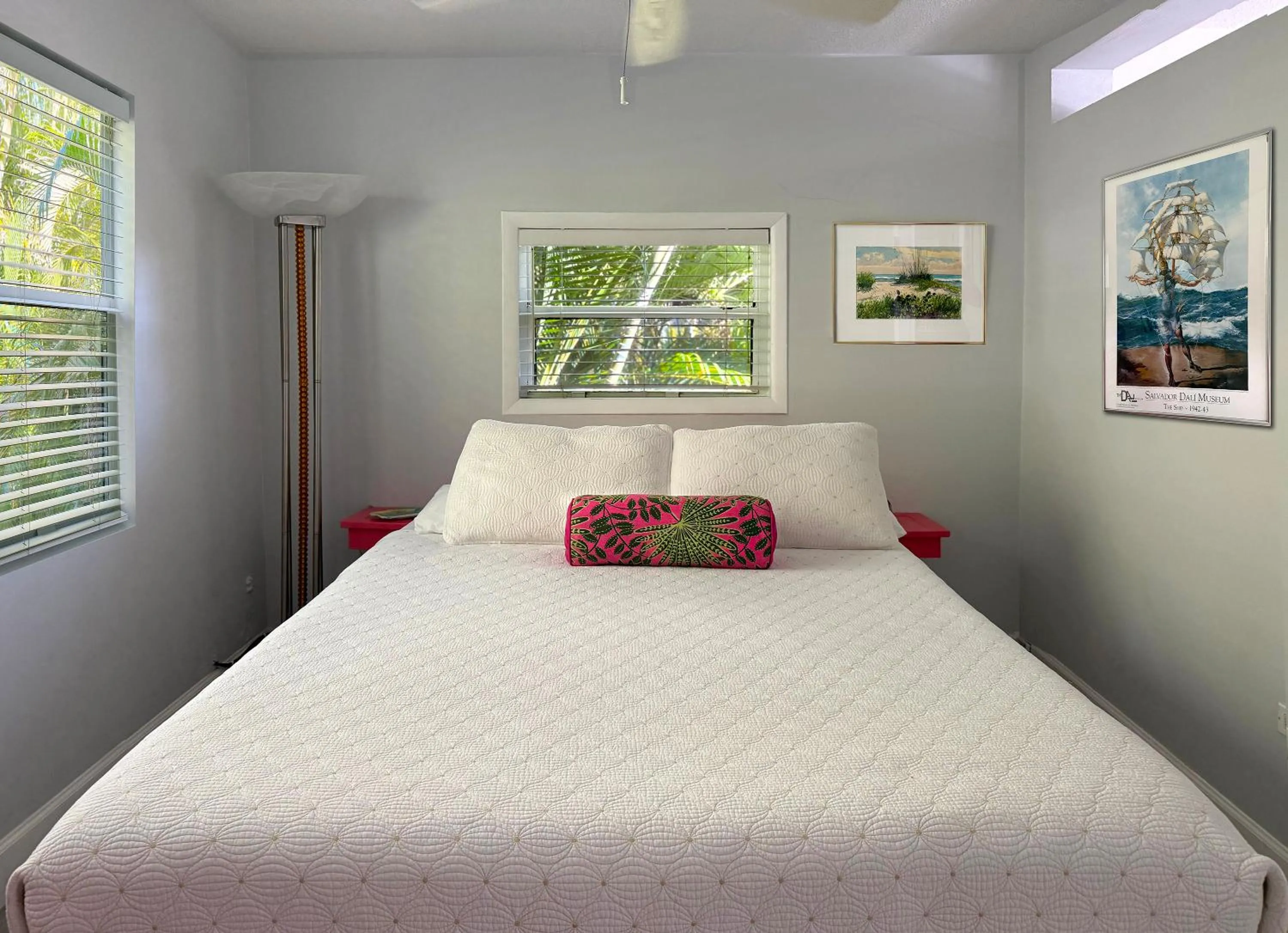 Bedroom, Bed in South Beach Place - Vero Beach