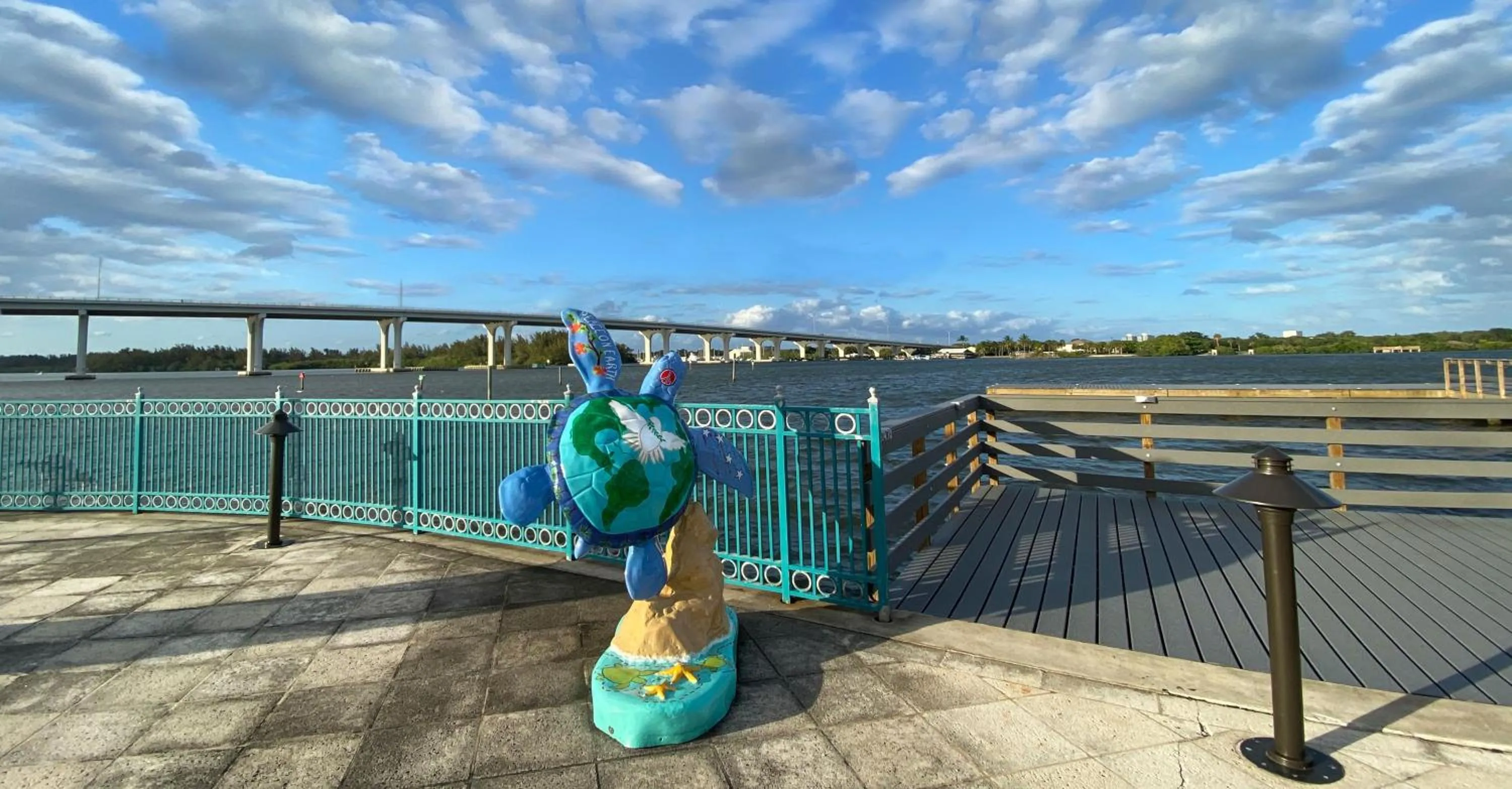 Natural landscape in South Beach Place - Vero Beach