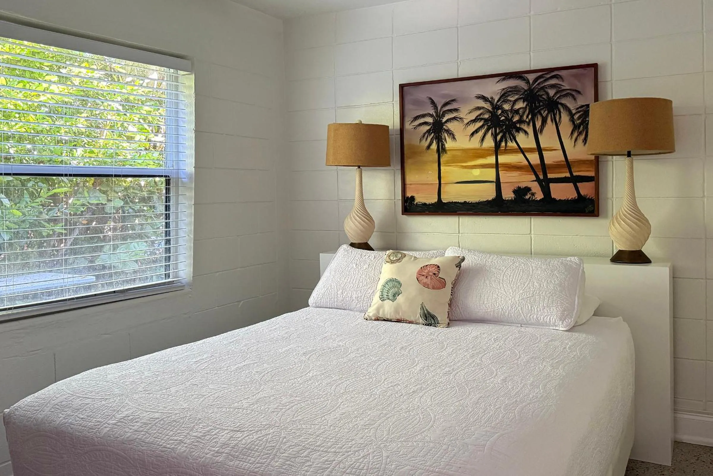 Bedroom, Bed in South Beach Place - Vero Beach