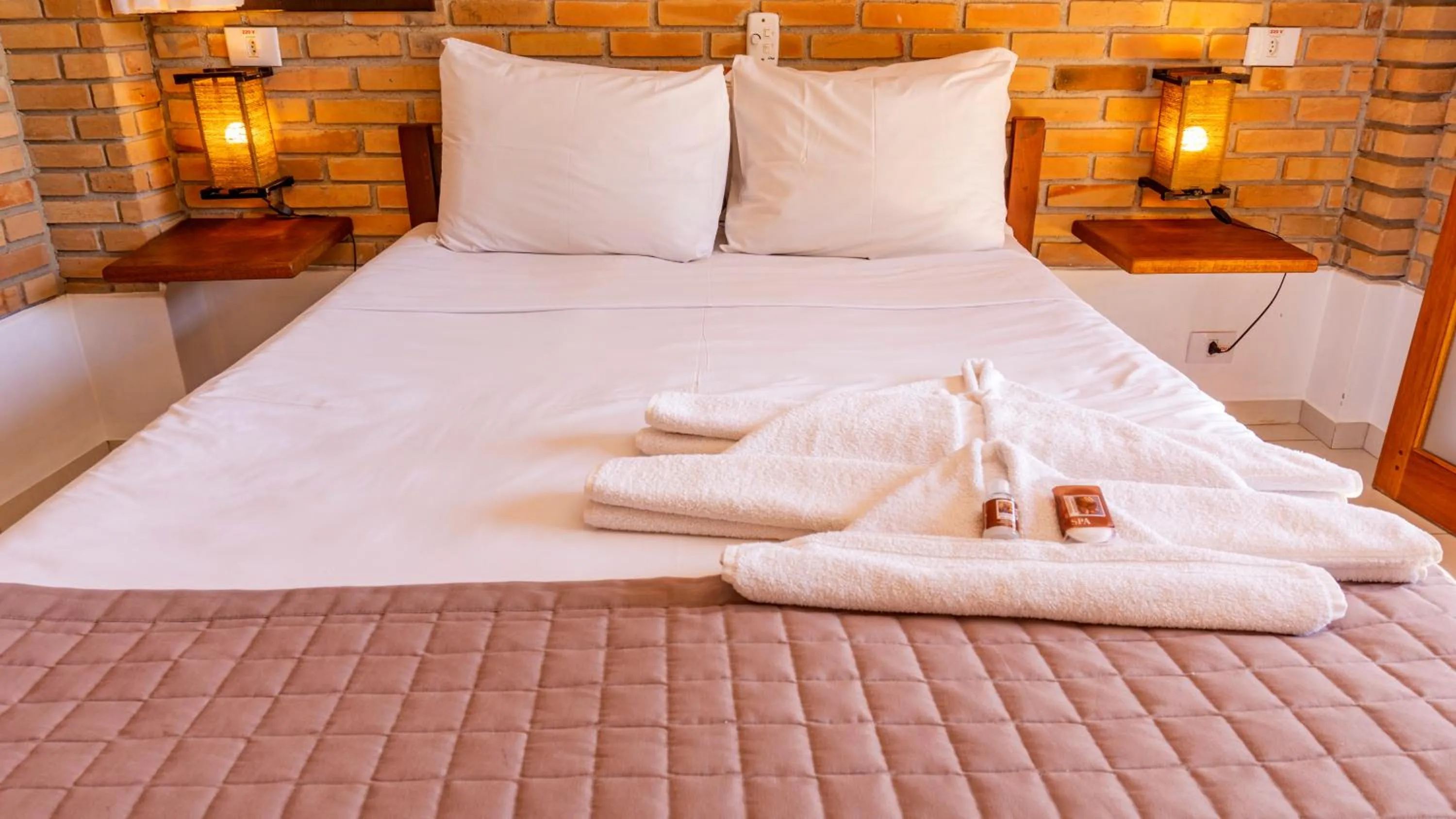 Bed in Pousada Casarão