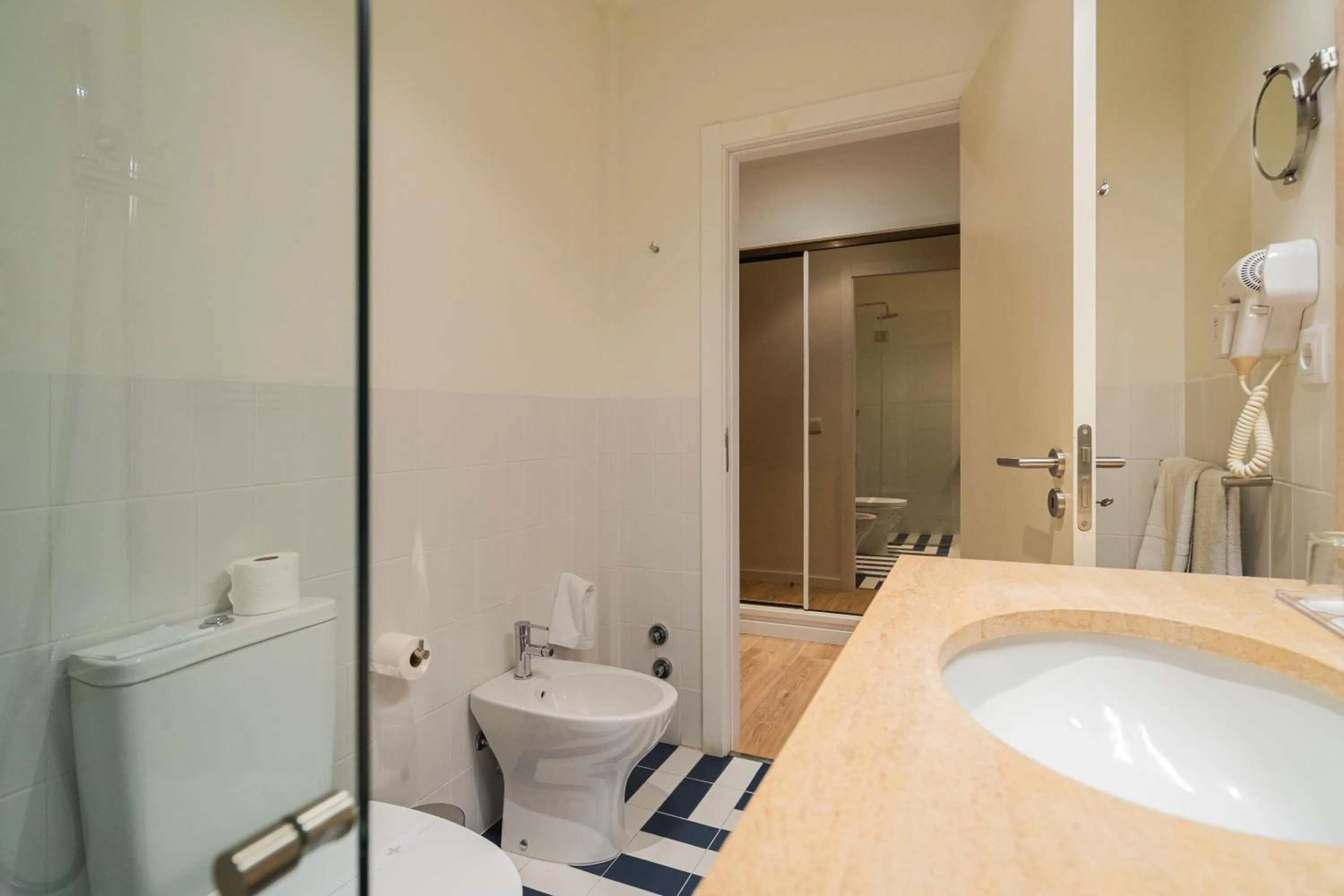 Bathroom in Hotel Farol