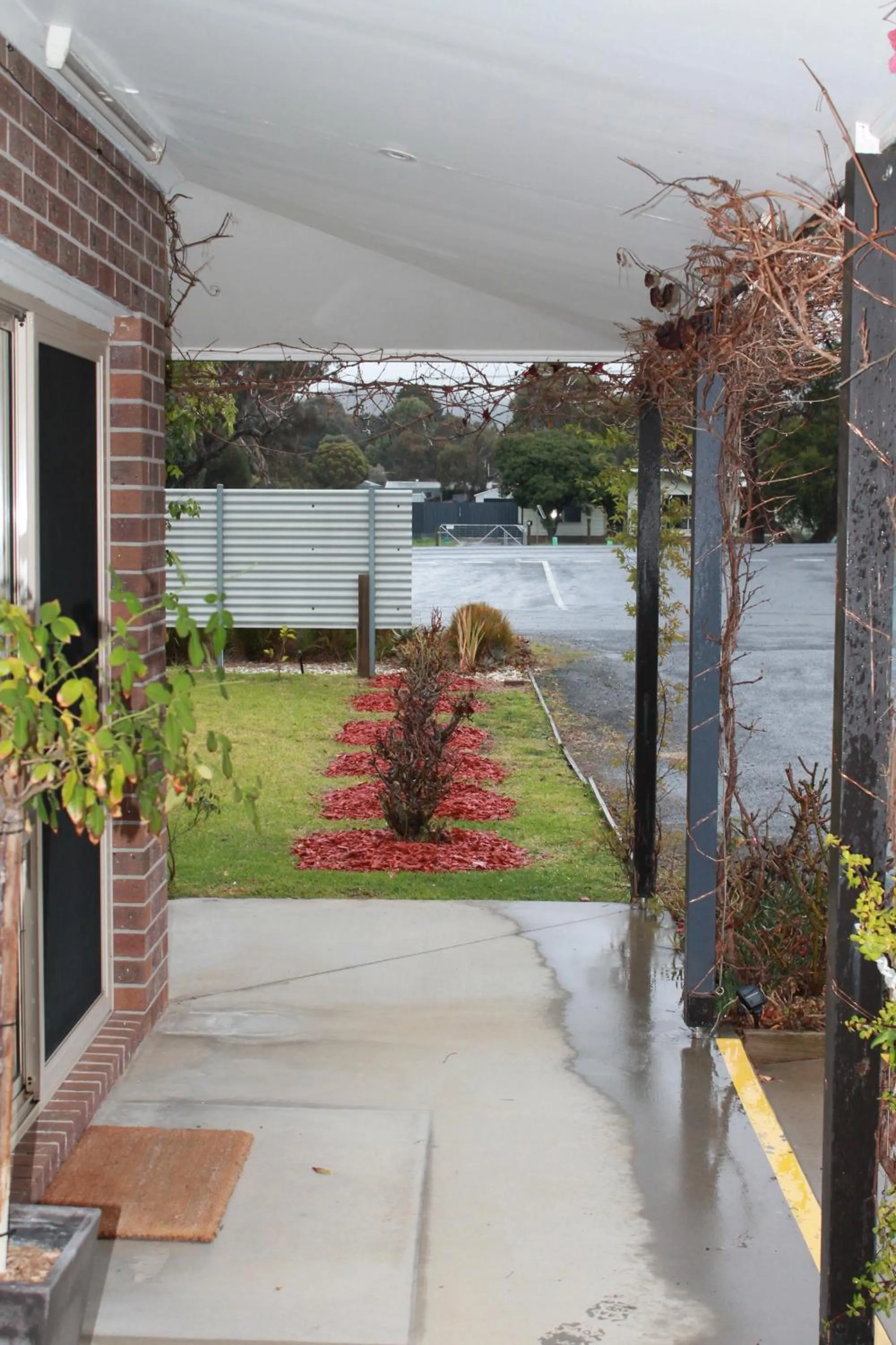 Property building in Chalambar Motel