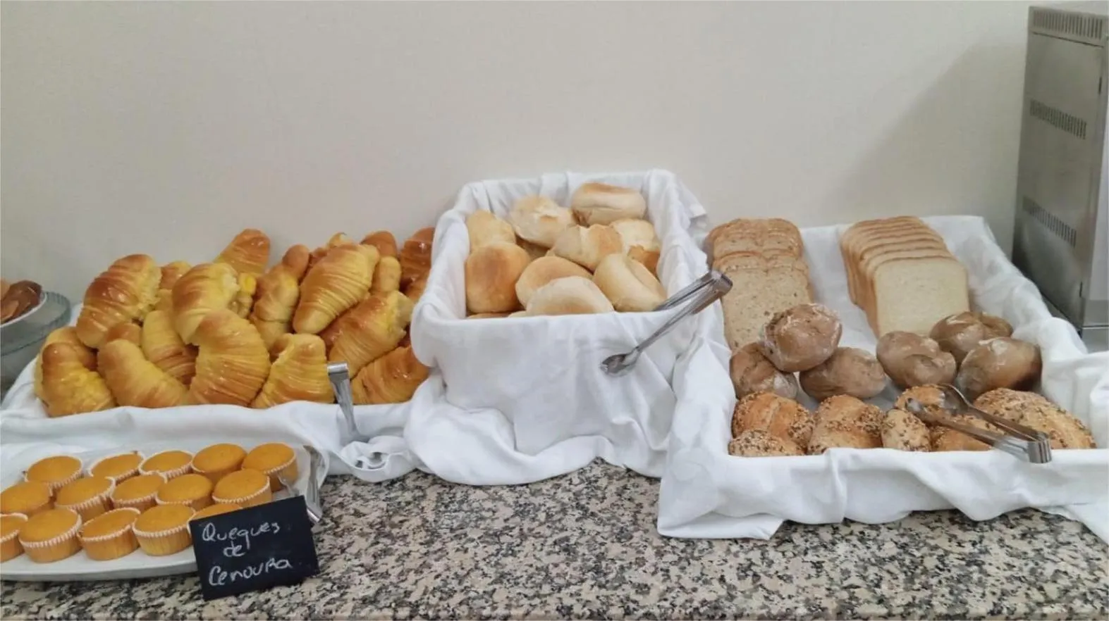 Breakfast in Hotel Dom Vilas