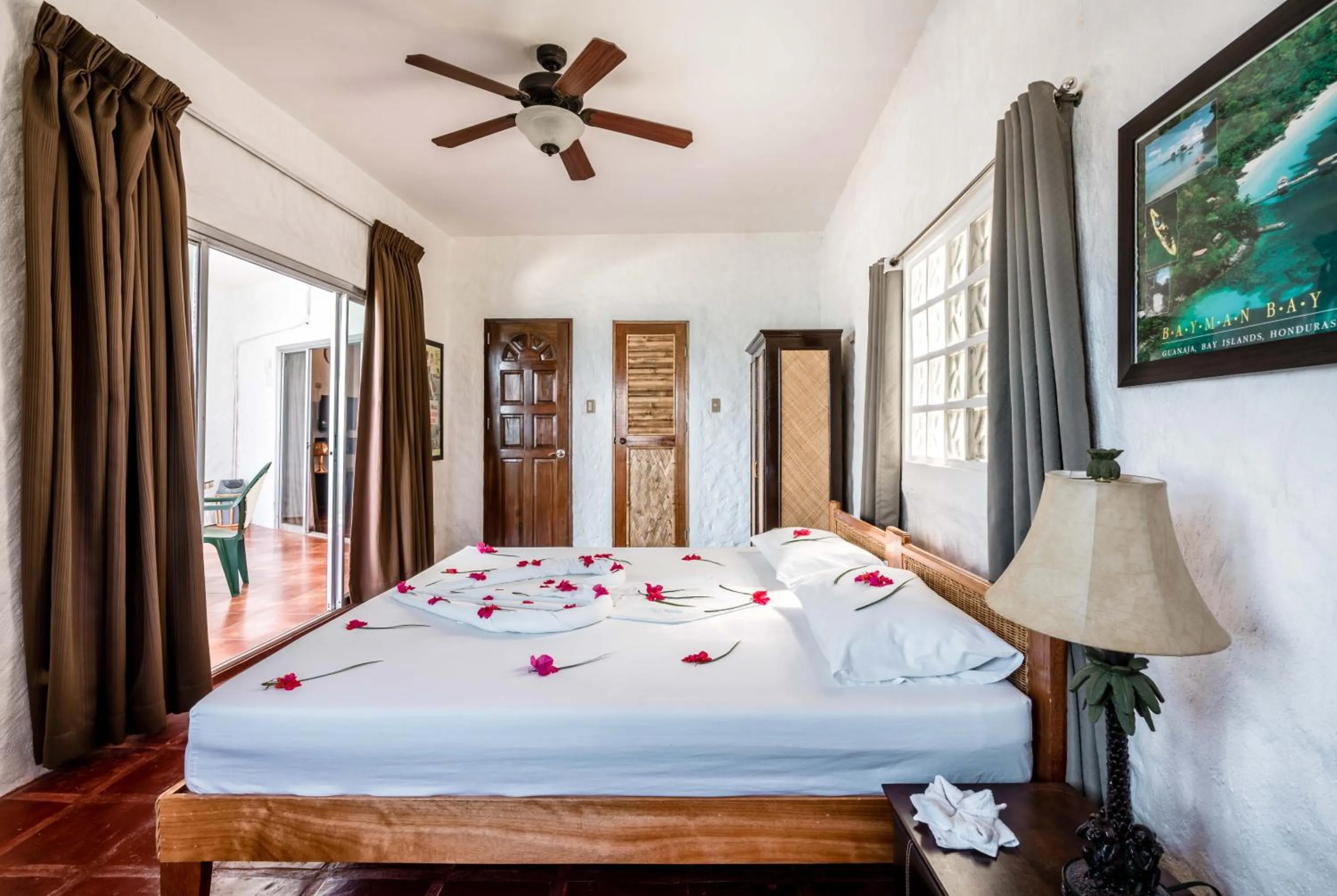 Bed in Scandi Divers