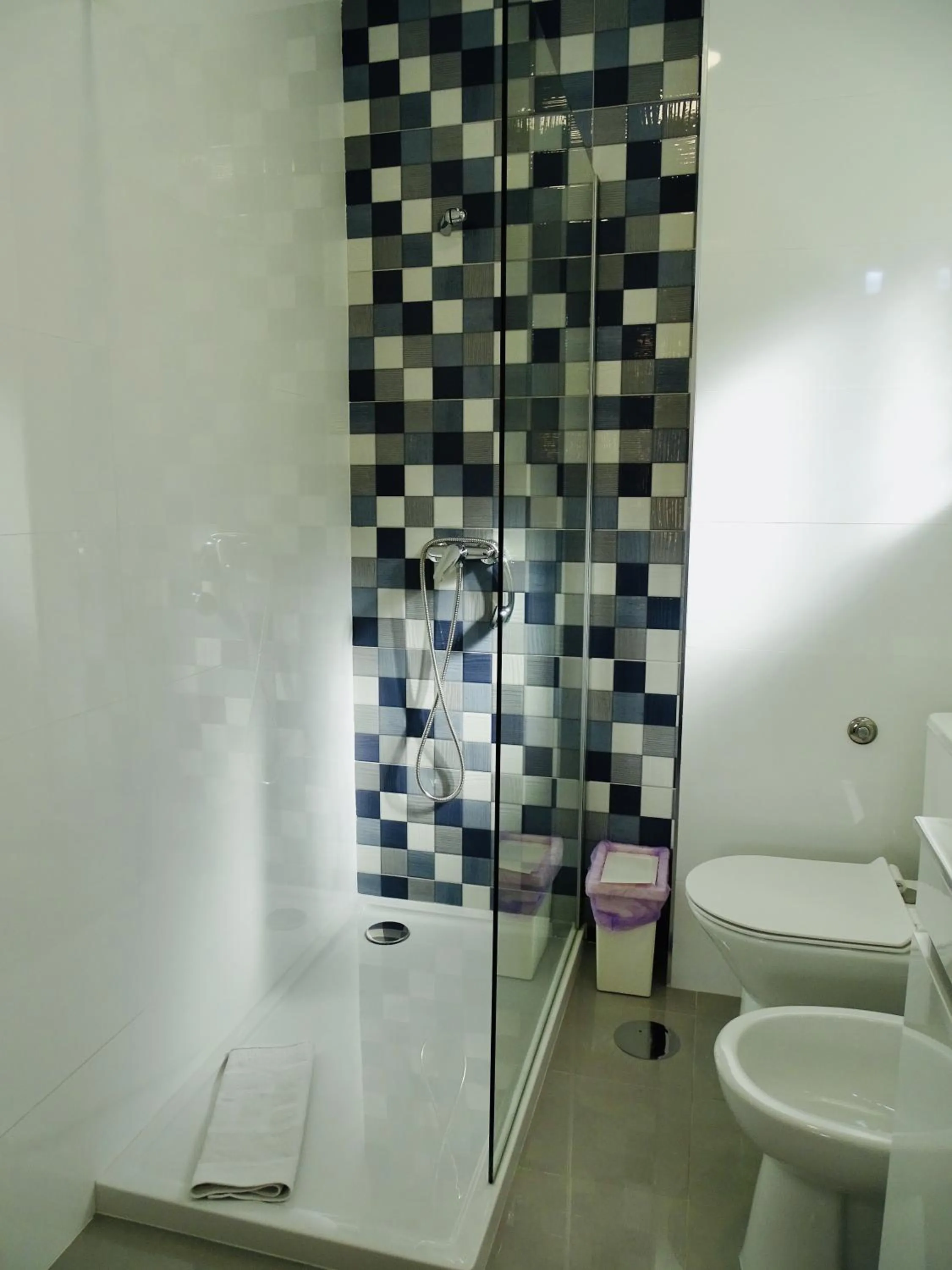 Bathroom in Poveira Hotel