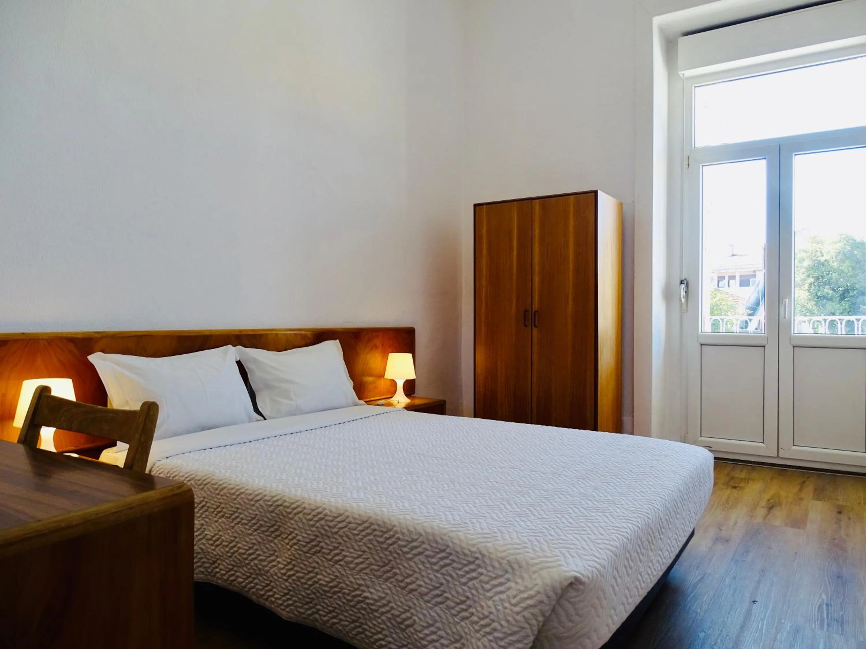 Bedroom, Bed in Poveira Hotel