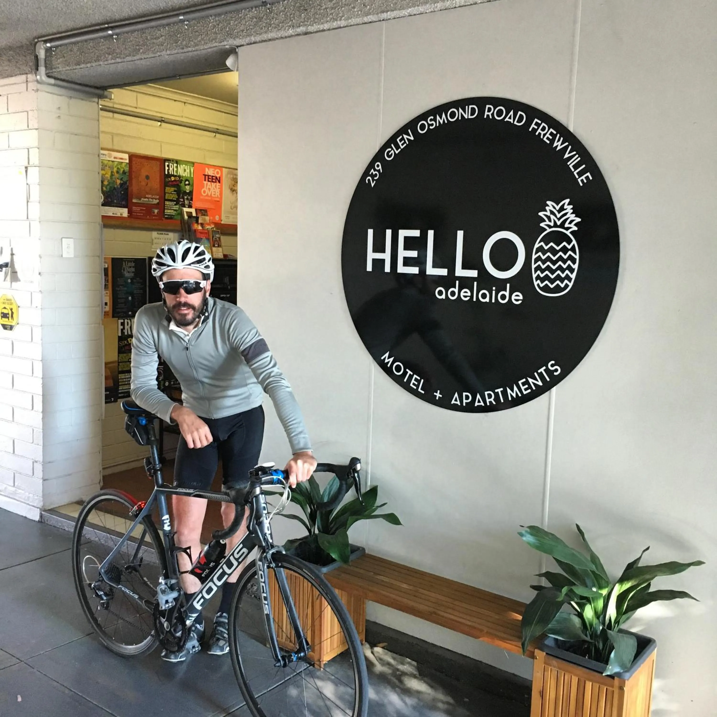 People in Hello Adelaide Motel and Apartments