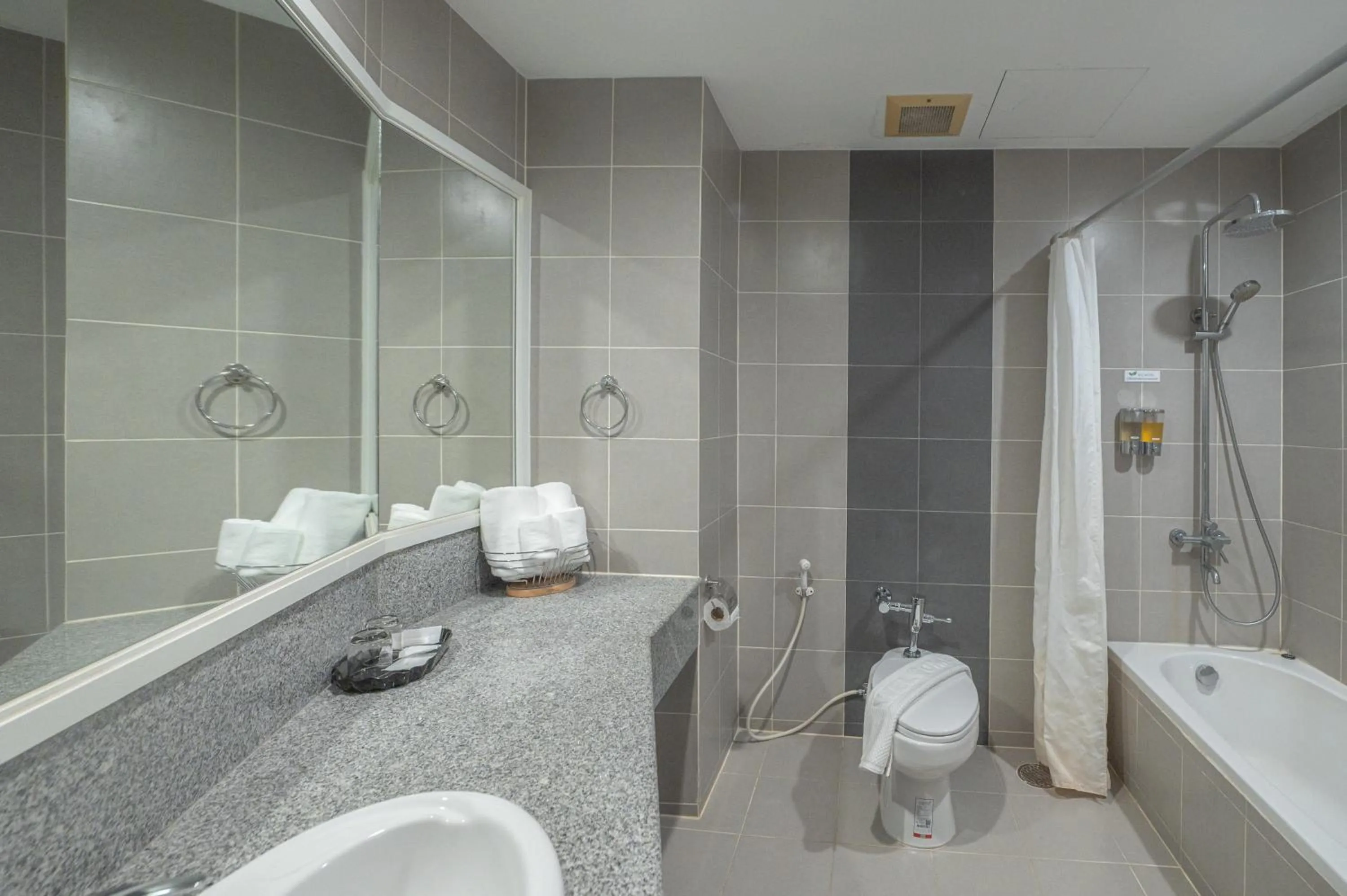 Shower in Eco Hotel by Thammasat