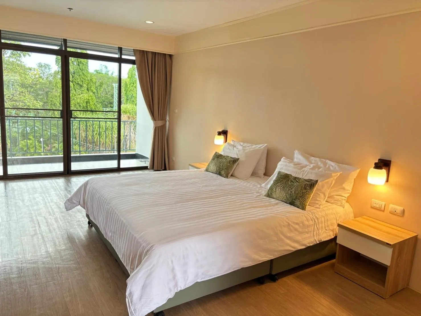 Bed in Eco Hotel by Thammasat