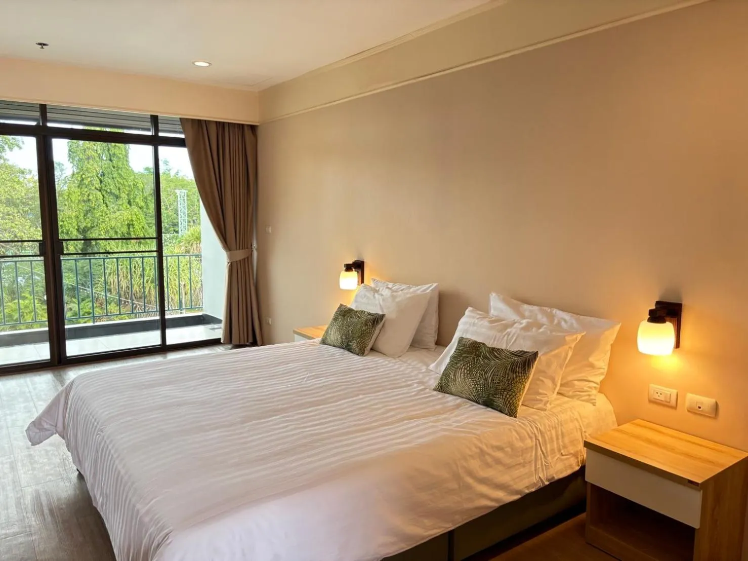 Bed in Eco Hotel by Thammasat